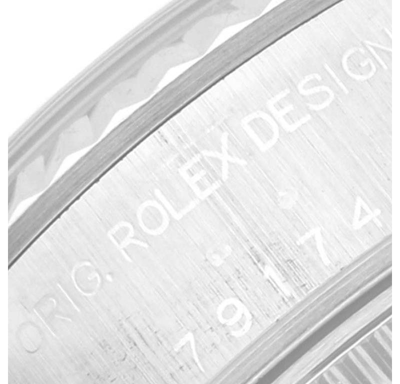 Rolex Montre Datejust 26 en acier, or blanc et cadran argenté pour femmes 79174 en vente 4