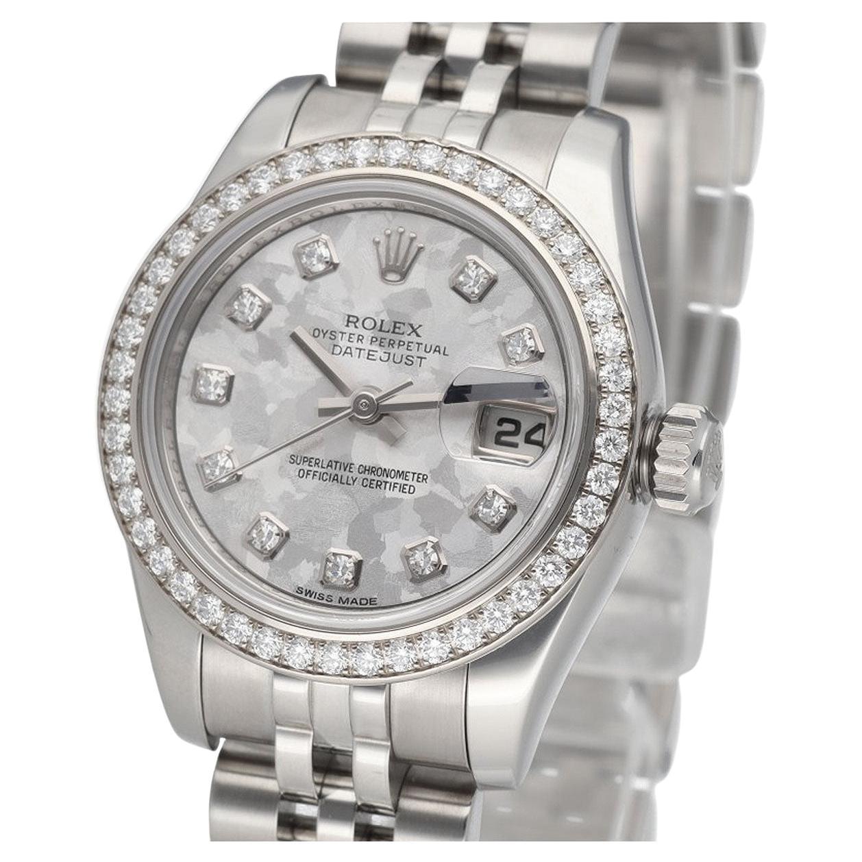 Numero dell'articolo: 25170716
Marca: Rolex
Nome del prodotto: Datejust 26mm
Model No. di riferimento: 179384G
MATERIALE: Diamante, Acciaio inossidabile, Oro bianco 18 carati
Dimensione del polso: Circa 17cm / 6,69 pollici
Larghezza della fascia: