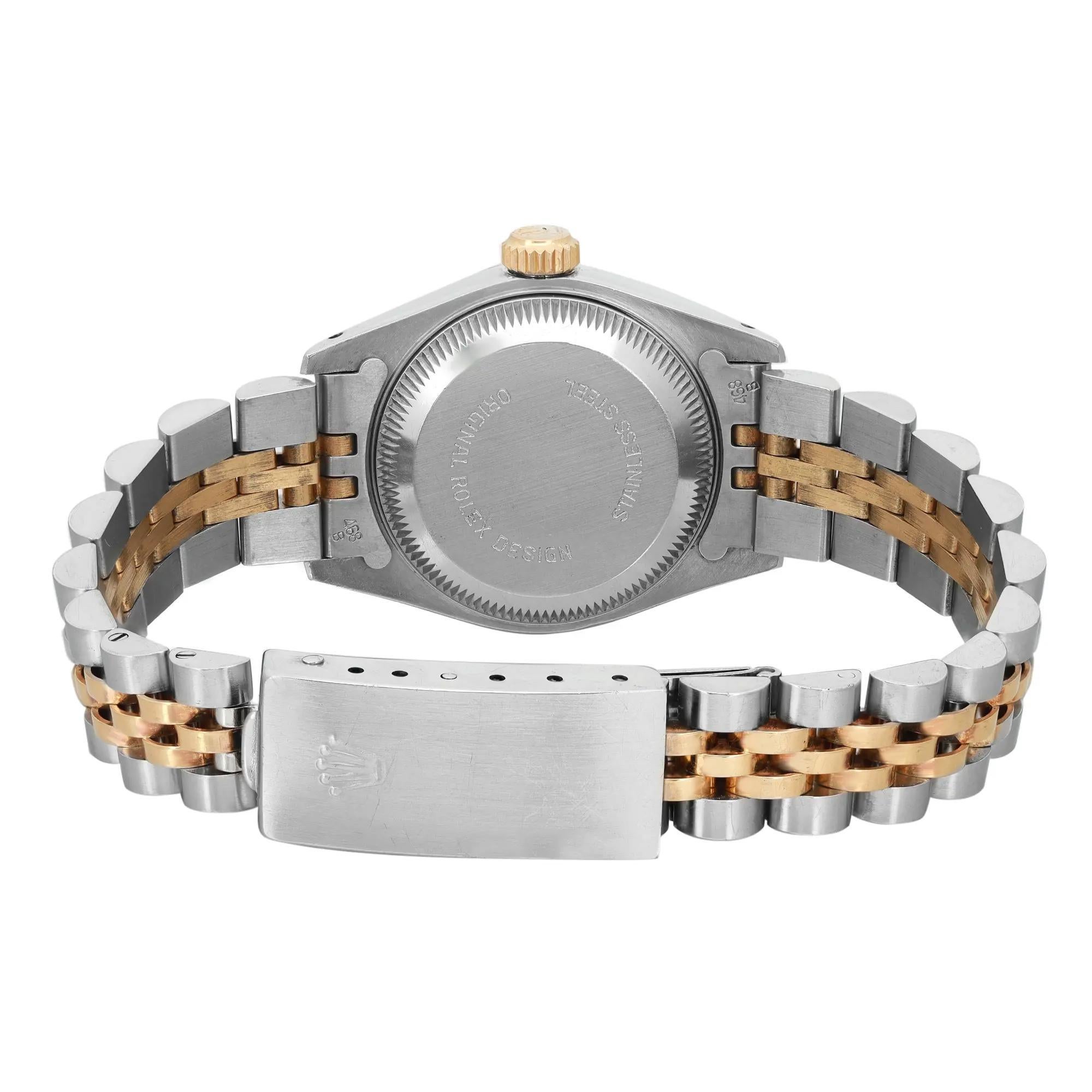 Rolex Montre Datejust 26 mm en or 18 carats avec cadran bleu marine et diamants personnalisée pour femmes 69173 en vente 3