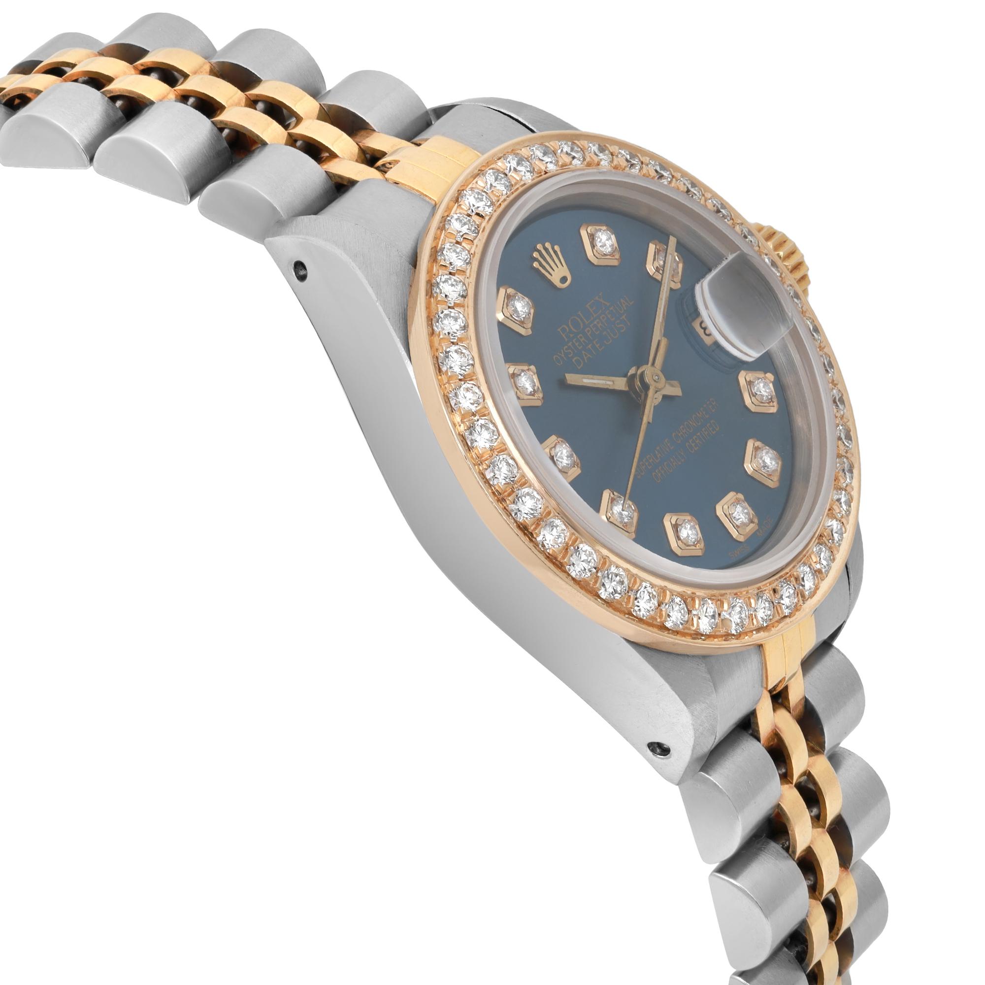 Rolex Montre Datejust 26 mm en or 18 carats avec cadran bleu marine et diamants personnalisée pour femmes 69173 en vente 1