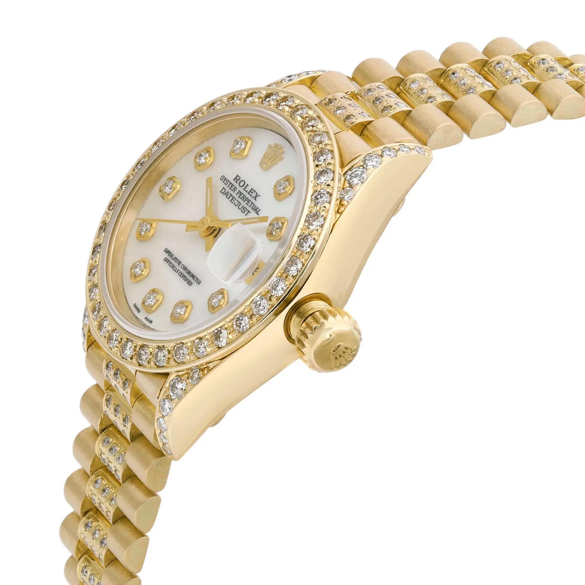 Rolex Datejust 26mm Custom Diamond Bezel 18k Yellow Gold Ladies Watch 69178 In Excellent Condition In New York, NY