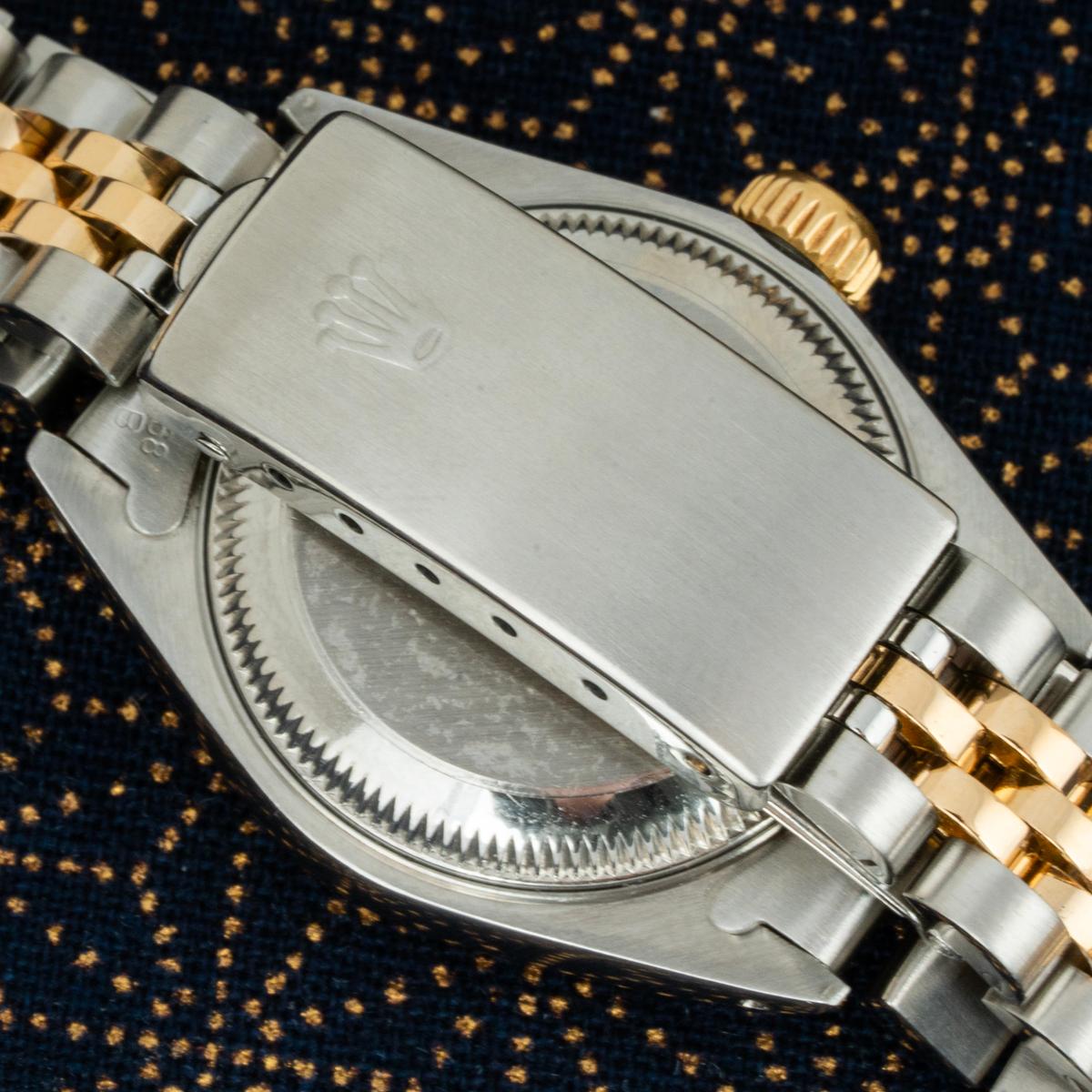 Rolex Datejust 26mm Edelstahl & Gelbgold 69173 im Zustand „Gut“ in London, GB