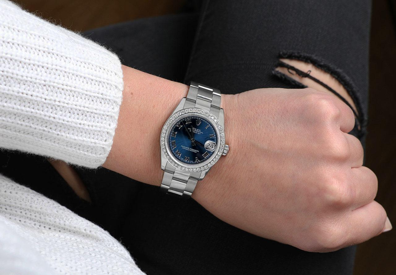 Rolex Montre Datejust en acier avec cadran romain bleu 31 mm et lunette en diamants Excellent état - En vente à New York, NY