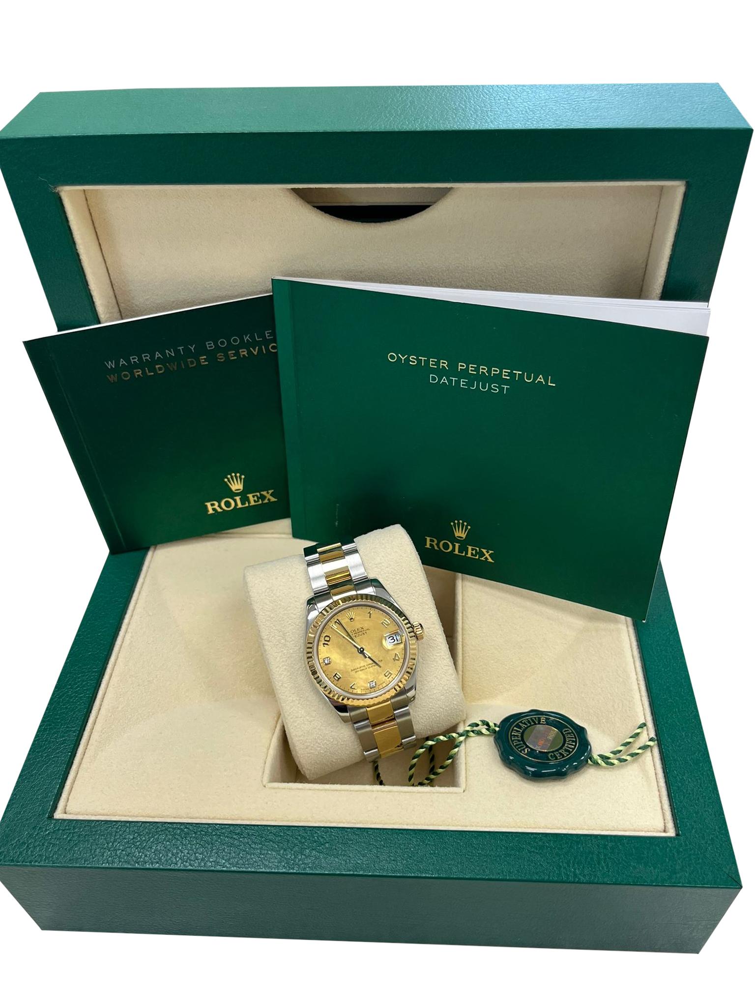 Die Oyster Perpetual Datejust ist der Inbegriff einer klassischen Uhr, die sich durch ihren zeitlosen Stil und ihre außergewöhnliche Eleganz auszeichnet. Rolex Oyster Perpetual Datejust Uhr. Edelstahlgehäuse mit Edelstahl mit 18k Gelbgold Mitte