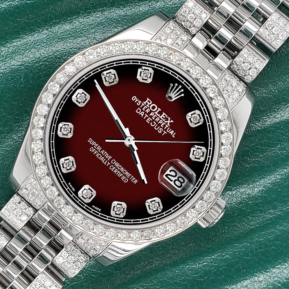 ElegantSwiss Watch Co freut sich, Ihnen diese Rolex Datejust Midsize 31mm 3.30ct Diamond Bezel/Bracelet/Maroon Vignette Diamond Dial Stainless Steel Jubilee Watch, Ref 178240 anzubieten.

Ausgezeichneter, tadelloser Zustand, keine Gebrauchsspuren,
