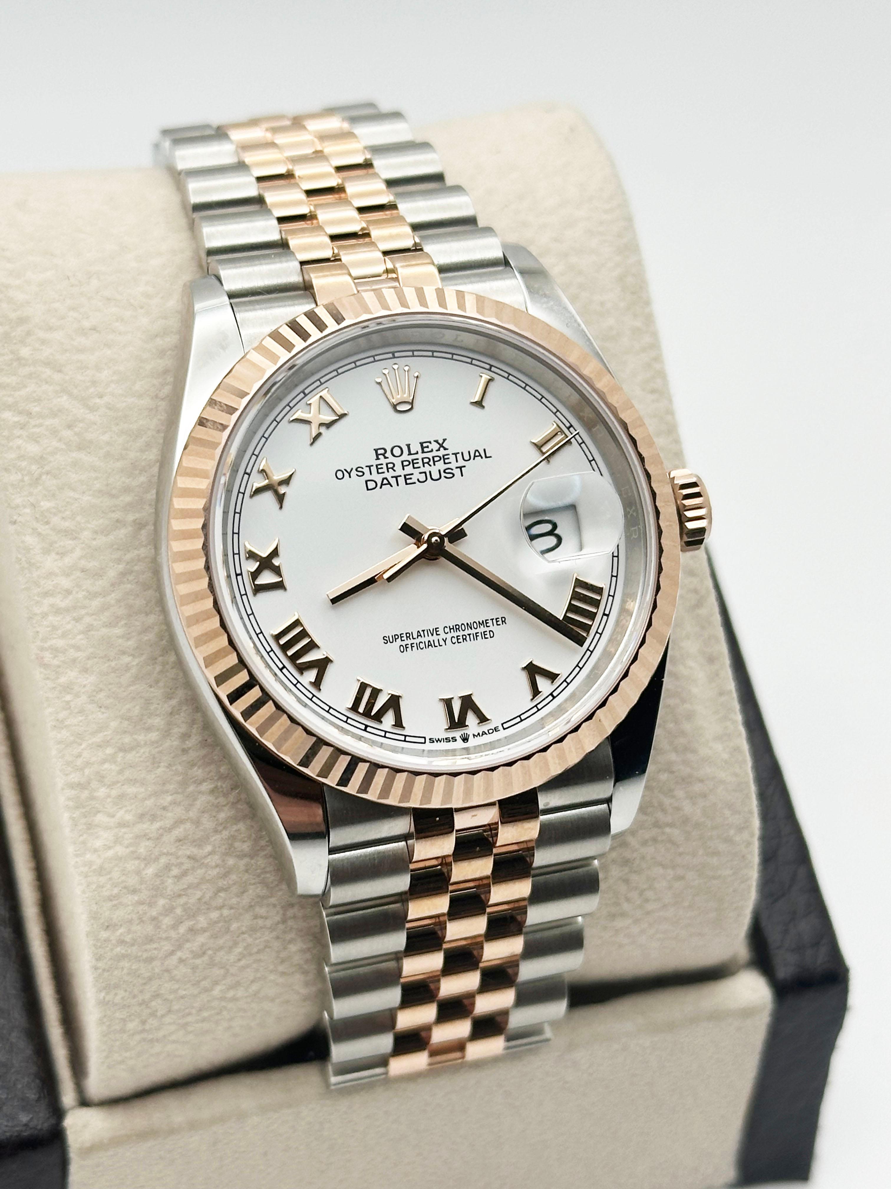 Rolex Datejust 36 126231 Weißer Römer 18K Rose Gold Edelstahl Box Papier im Zustand „Hervorragend“ im Angebot in San Diego, CA