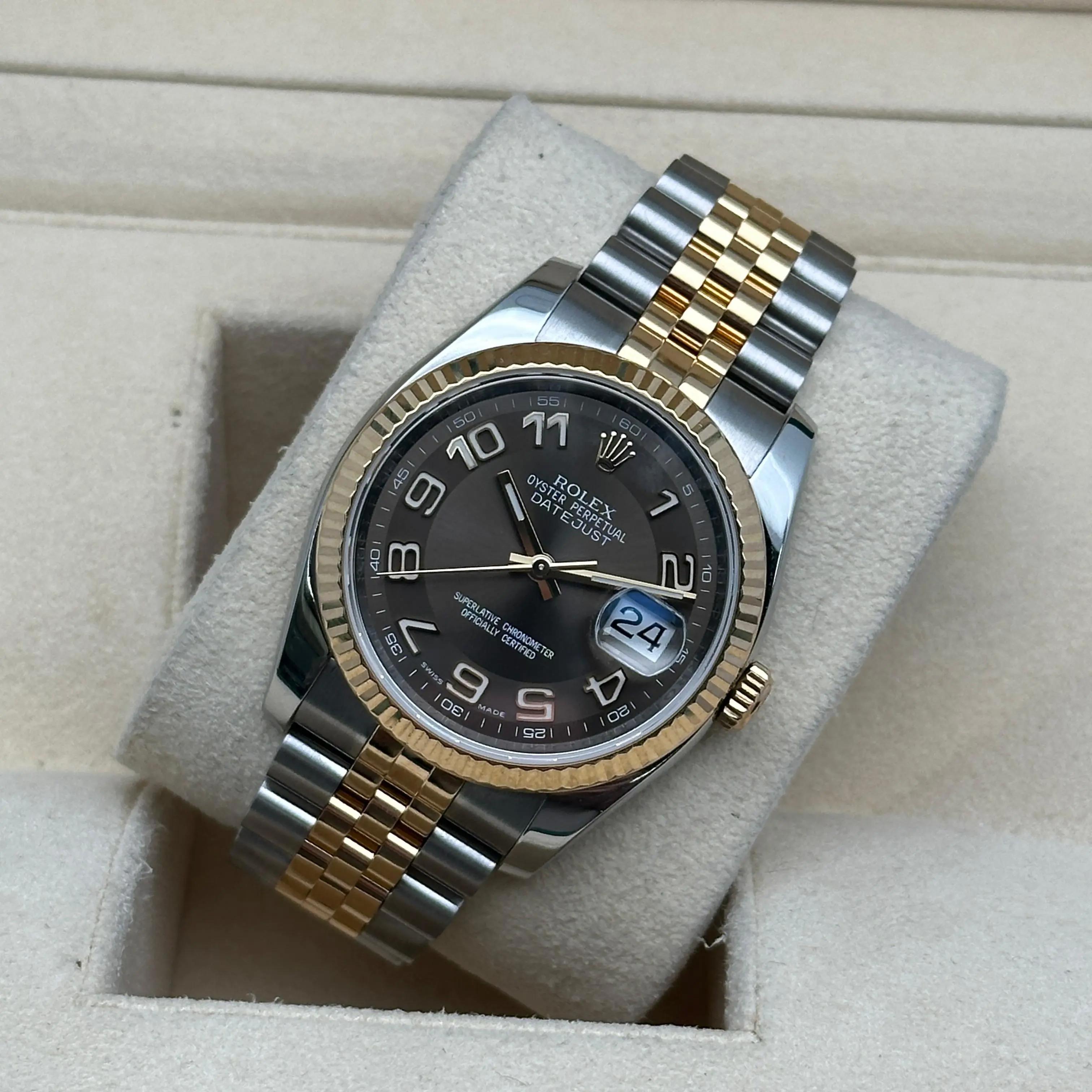 Rolex Datejust 36 Oro giallo 18k Quadrante arabo cioccolato 116233 In condizioni ottime in vendita a New York, NY