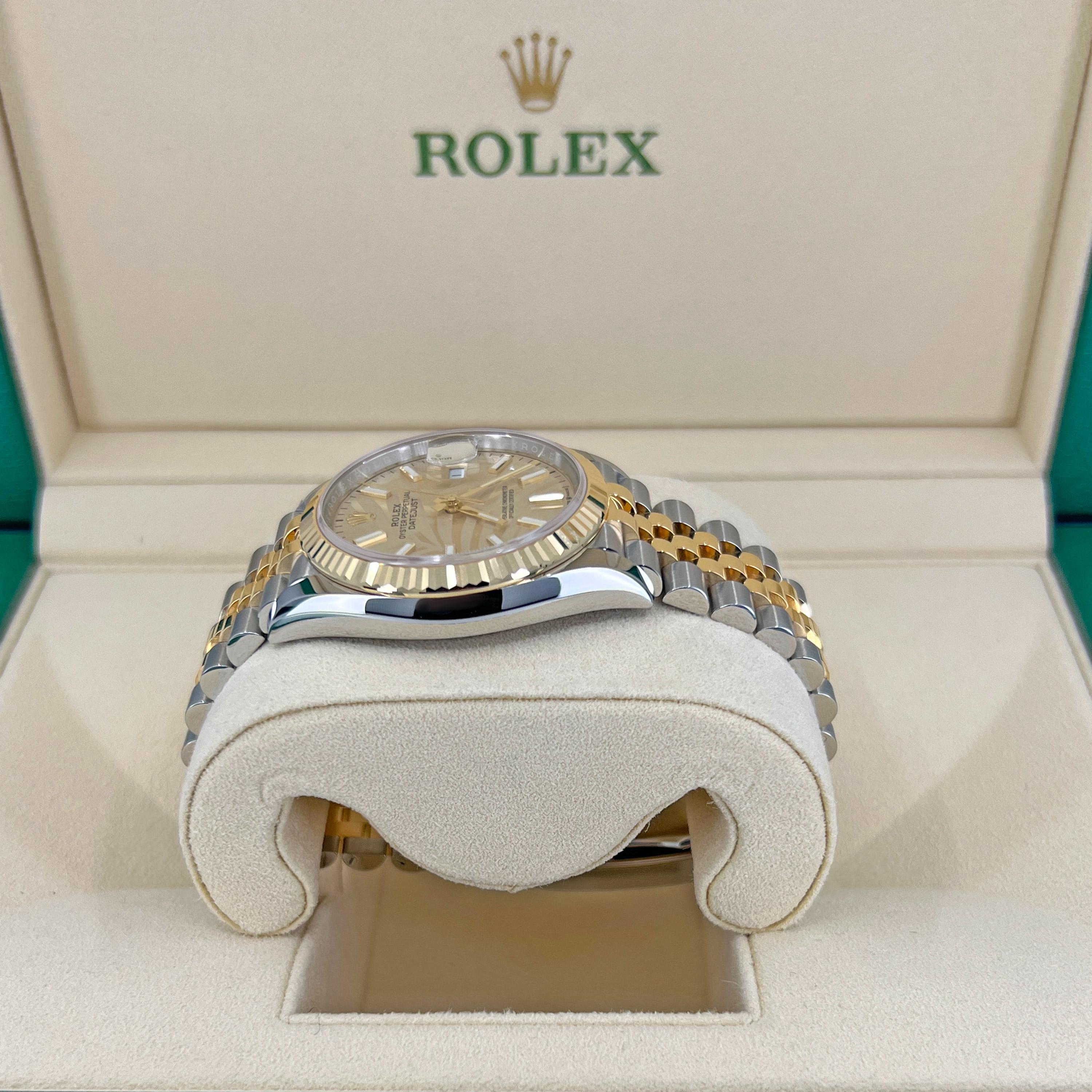 Rolex Datejust, 36, Champagne PM, Fluted, 126233, Unworn Watch, Complete 2022 For Sale 1