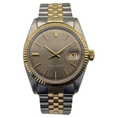 Rolex Datejust 36 Réf. 1601, 36 mm, or jaune massif et acier, cadran rare de type « pie pan » à gradins