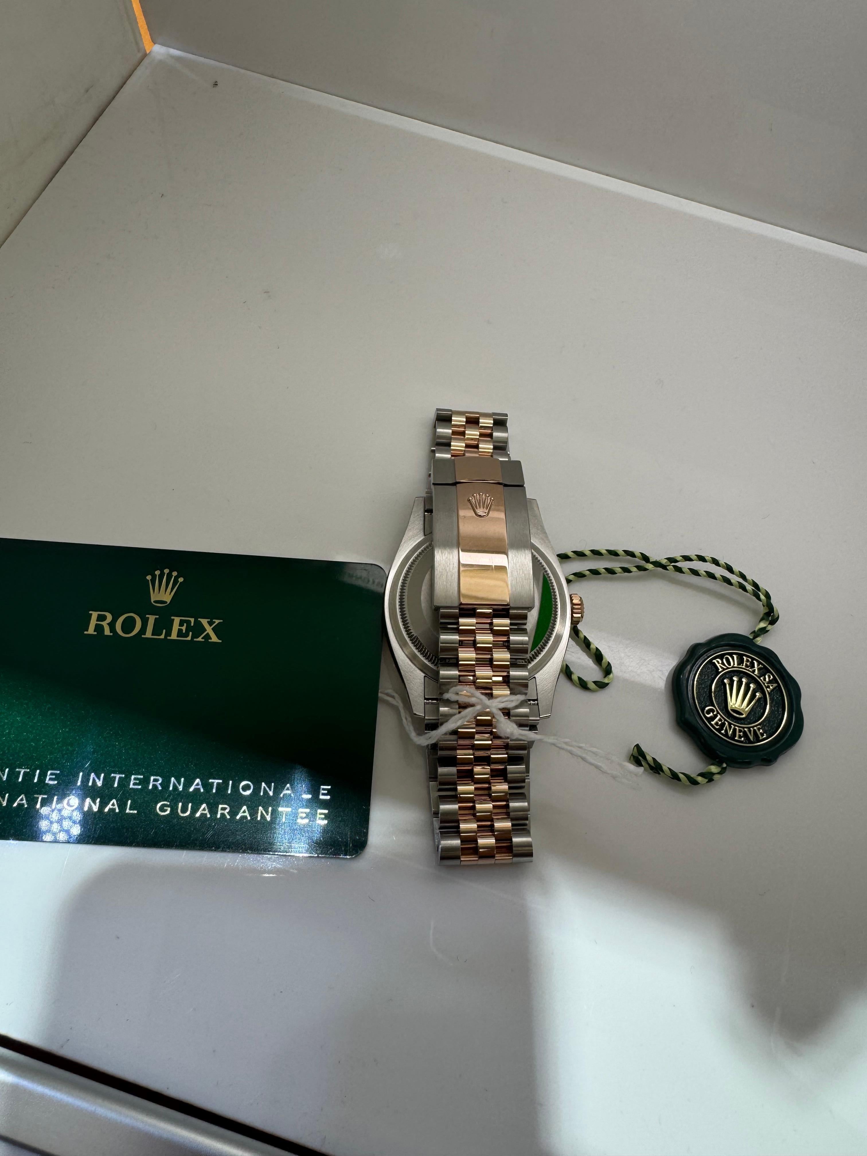 Rolex Montre Datejust 36, référence 126231 MOP Diamond Neuf - En vente à New York, NY