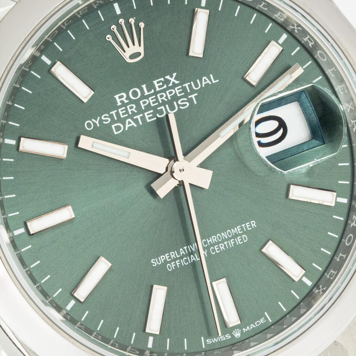 Datejust 36mm 126200 von Rolex im Zustand „Neu“ in Mayfair, London, London