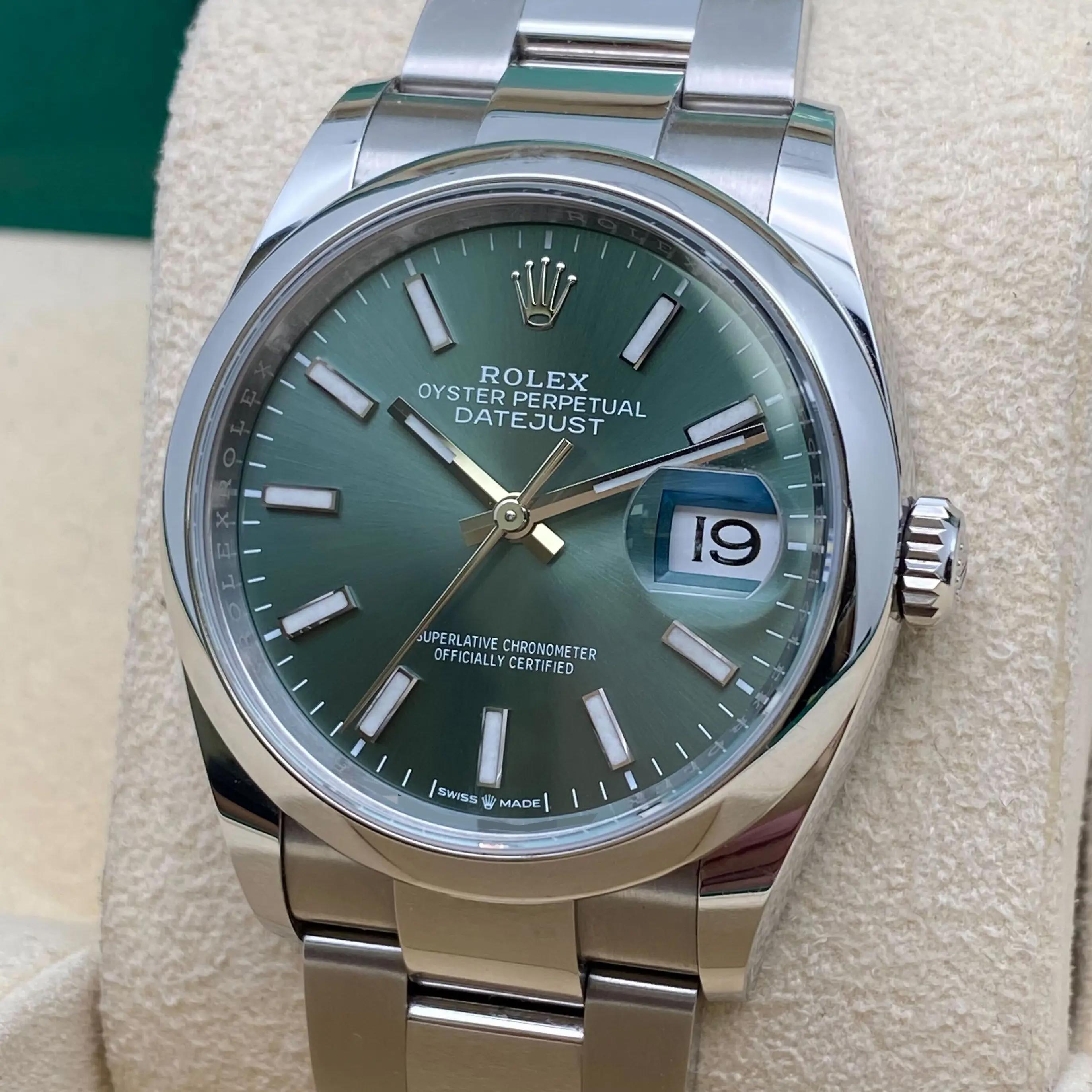 Rolex Datejust 36mm 126200 Steel Mint Dial Automatic Mens Watch in vendita 1