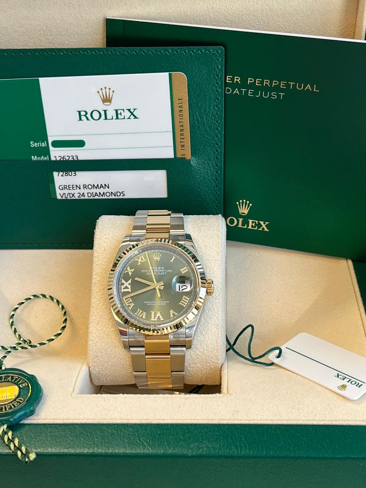 Rolex Datejust 36mm 18K Yellow Gold Fluted Olive Green Roman VI IX Dial 126233 For Sale 4