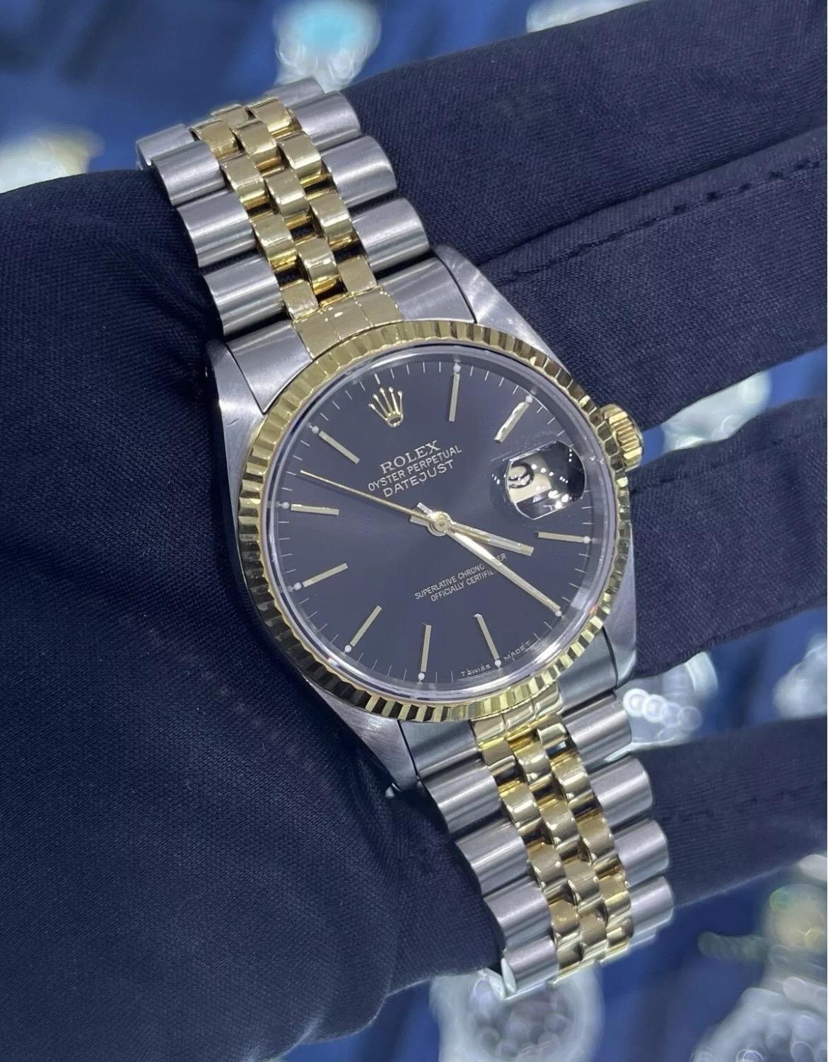 Rolex DateJust 36mm Schwarzes Zifferblatt 18K Gold Edelstahl Jubiläumsuhr 16233 im Angebot 2