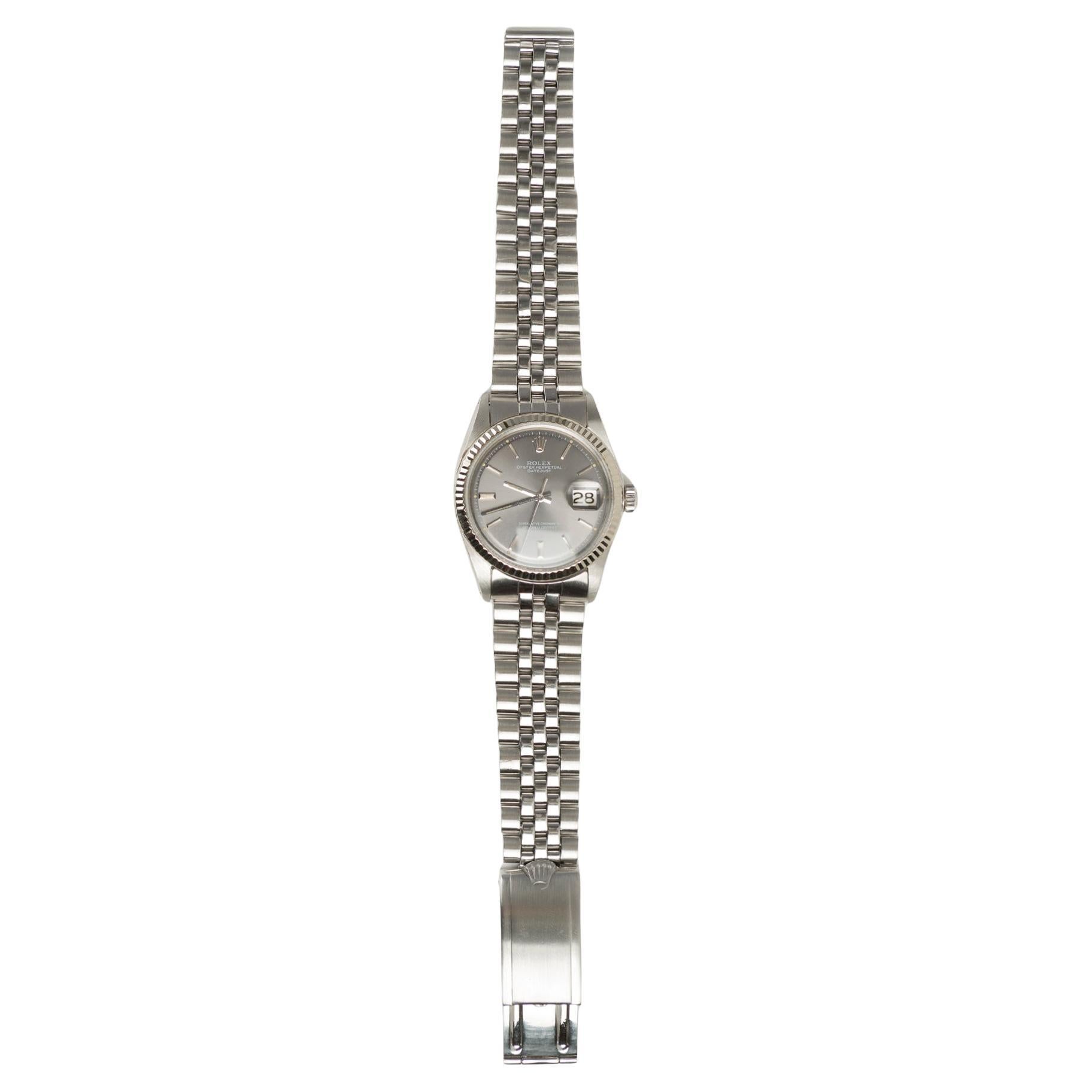 Rolex Datejust 36mm in steel and sunburst grey dial For Sale