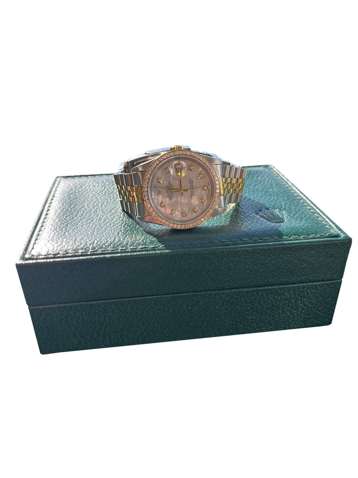 Rolex Montre Datejust 36 mm, cadran MOP diamant, lunette diamantée, bracelet jubilé 16233 en vente 12