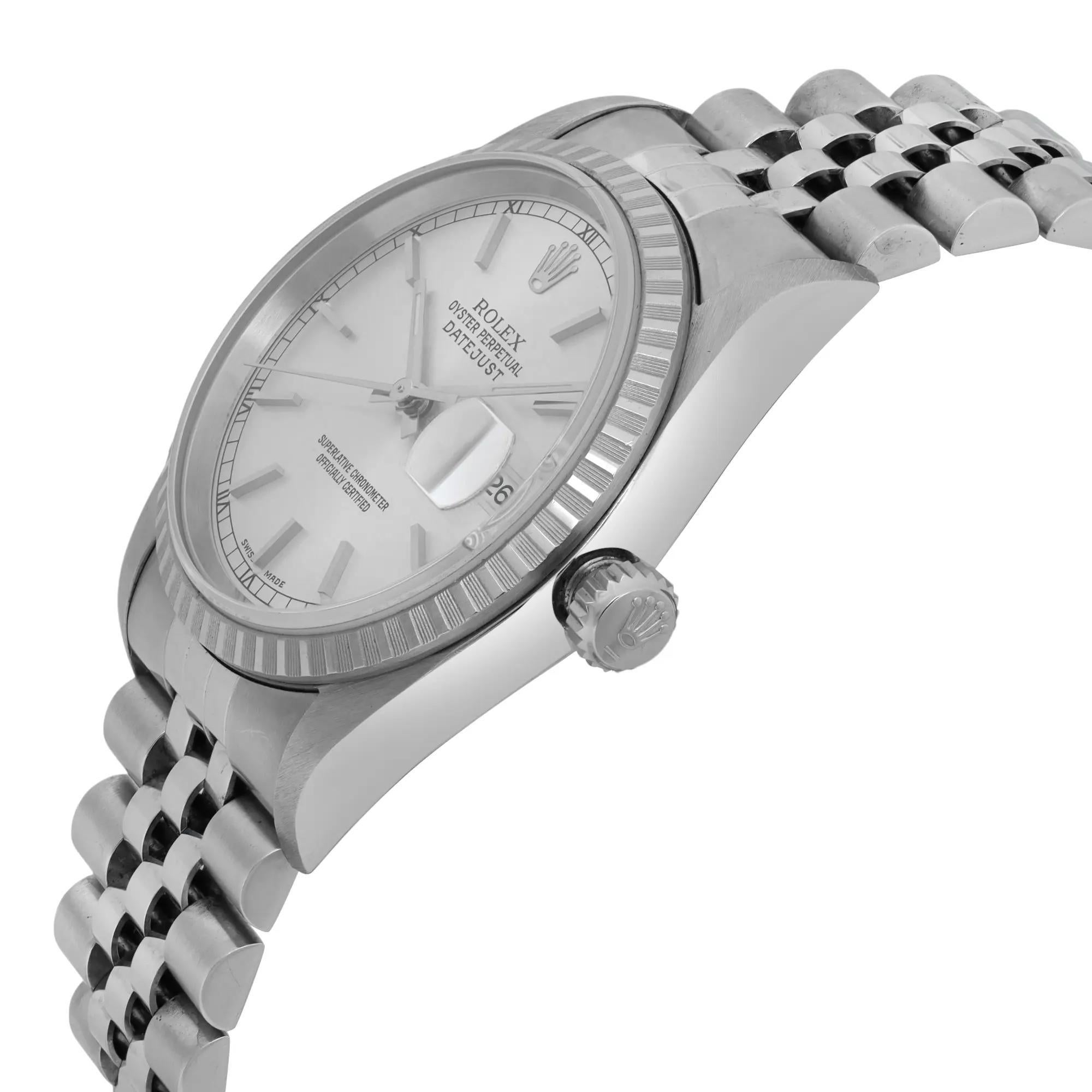 Rolex Datejust 36mm Senza Fori Acciaio Quadrante Silver Orologio Automatico 16220 In condizioni ottime in vendita a New York, NY