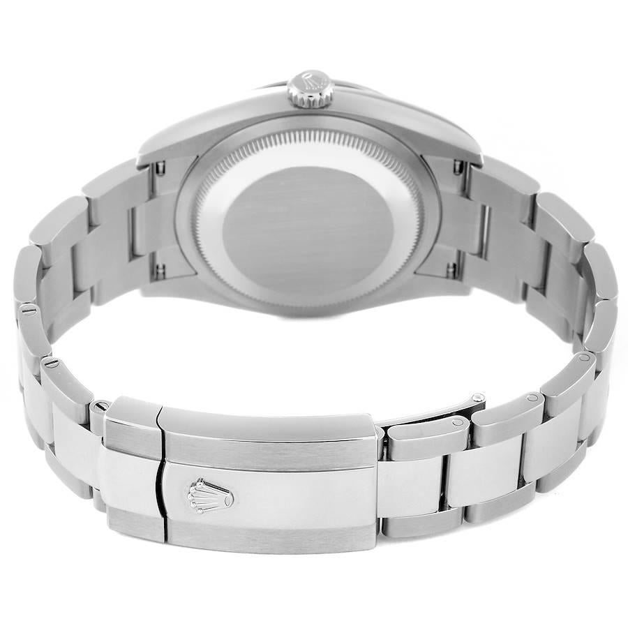 Rolex Montre Datejust 36mm vert olive avec cadran en diamants pour hommes 126234, non portée en vente 2