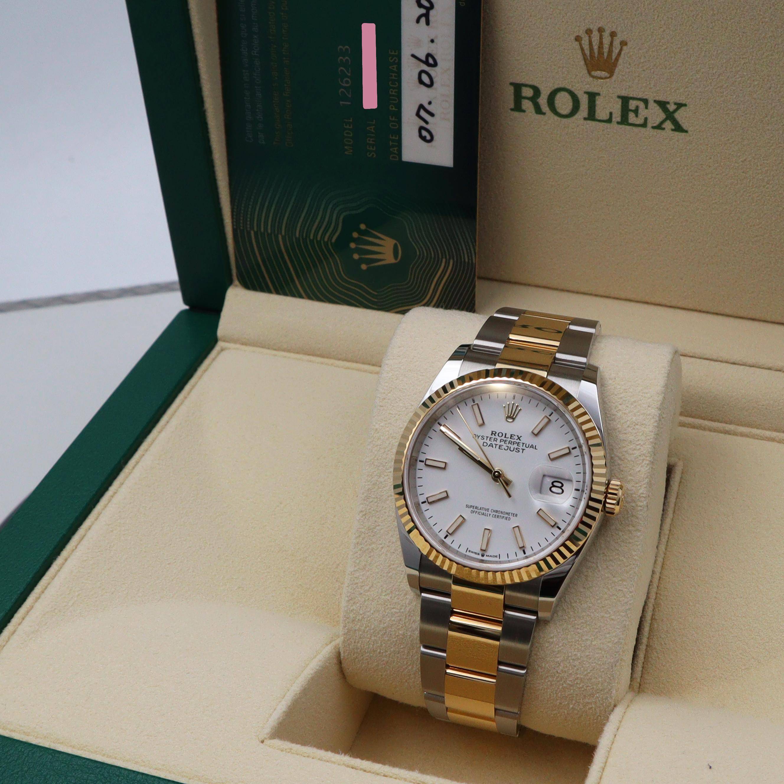 Men's Rolex Datejust Stainless Steel 18k Yellow Gold White Dial Mens Watch 126233