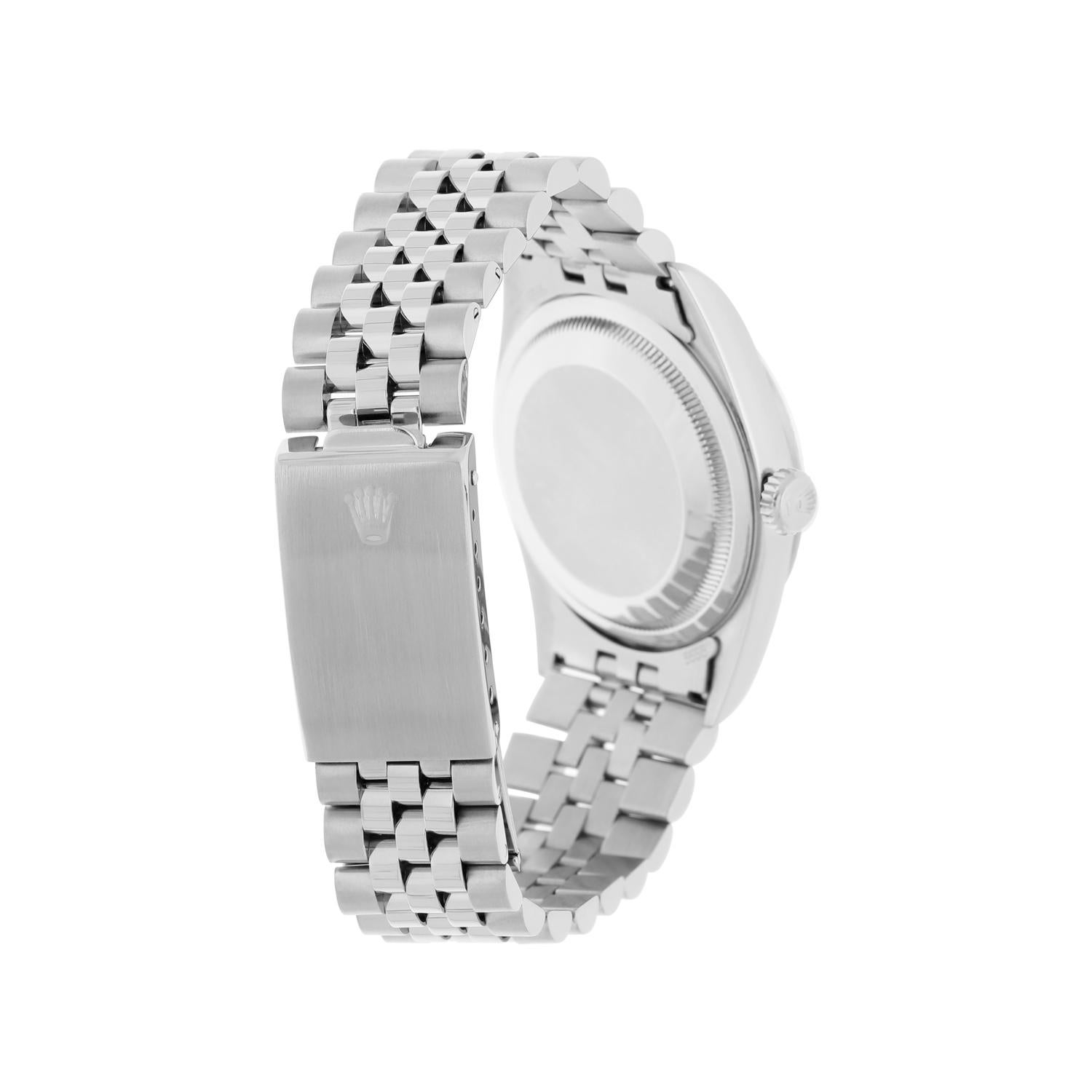 Rolex Datejust 36mm Stainless Steel Watch Silver Roman Dial 16220 Circa 1997 en vente 3