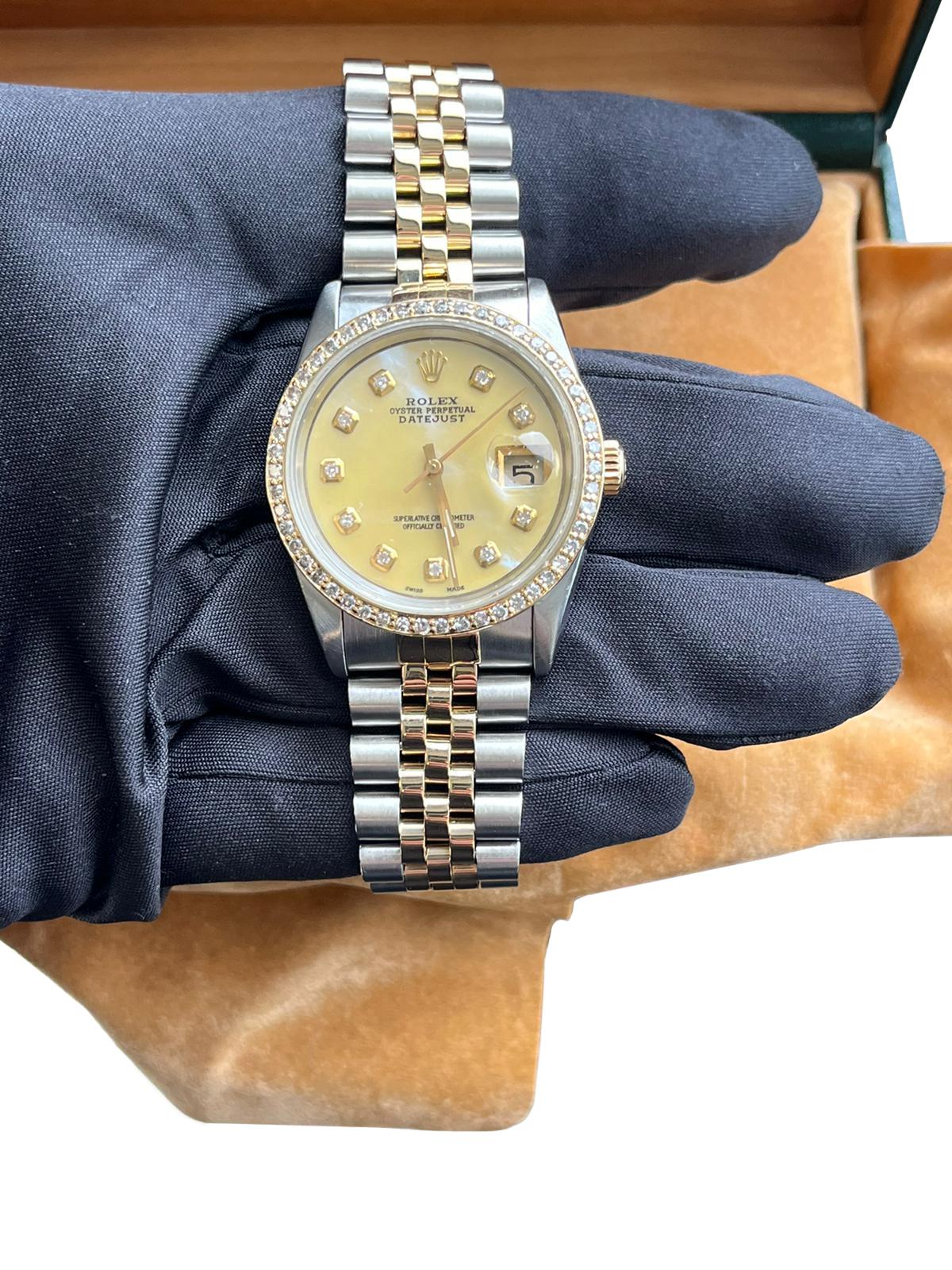 Rolex Montre Datejust 36 mm en acier, or jaune, avec cadran en diamants MOP, pour hommes 16233 en vente 7