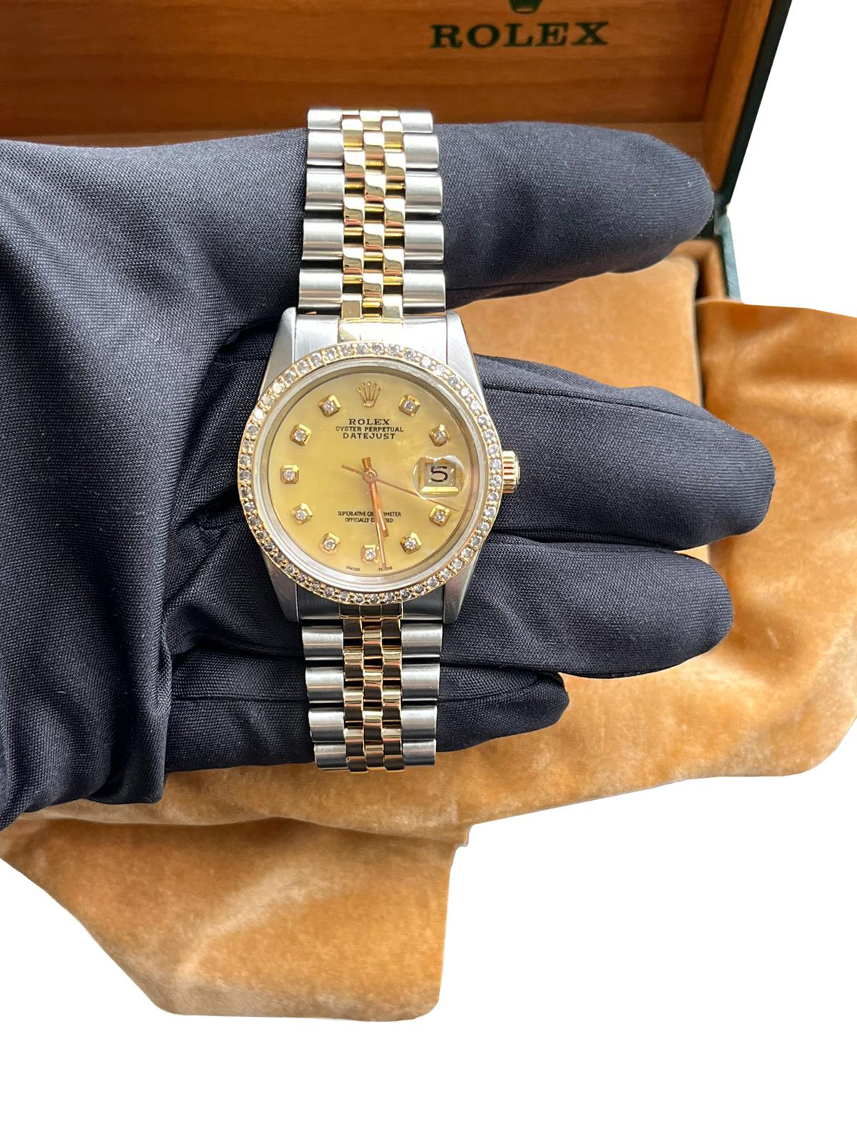 Rolex Montre Datejust 36 mm en acier, or jaune, avec cadran en diamants MOP, pour hommes 16233 en vente 10