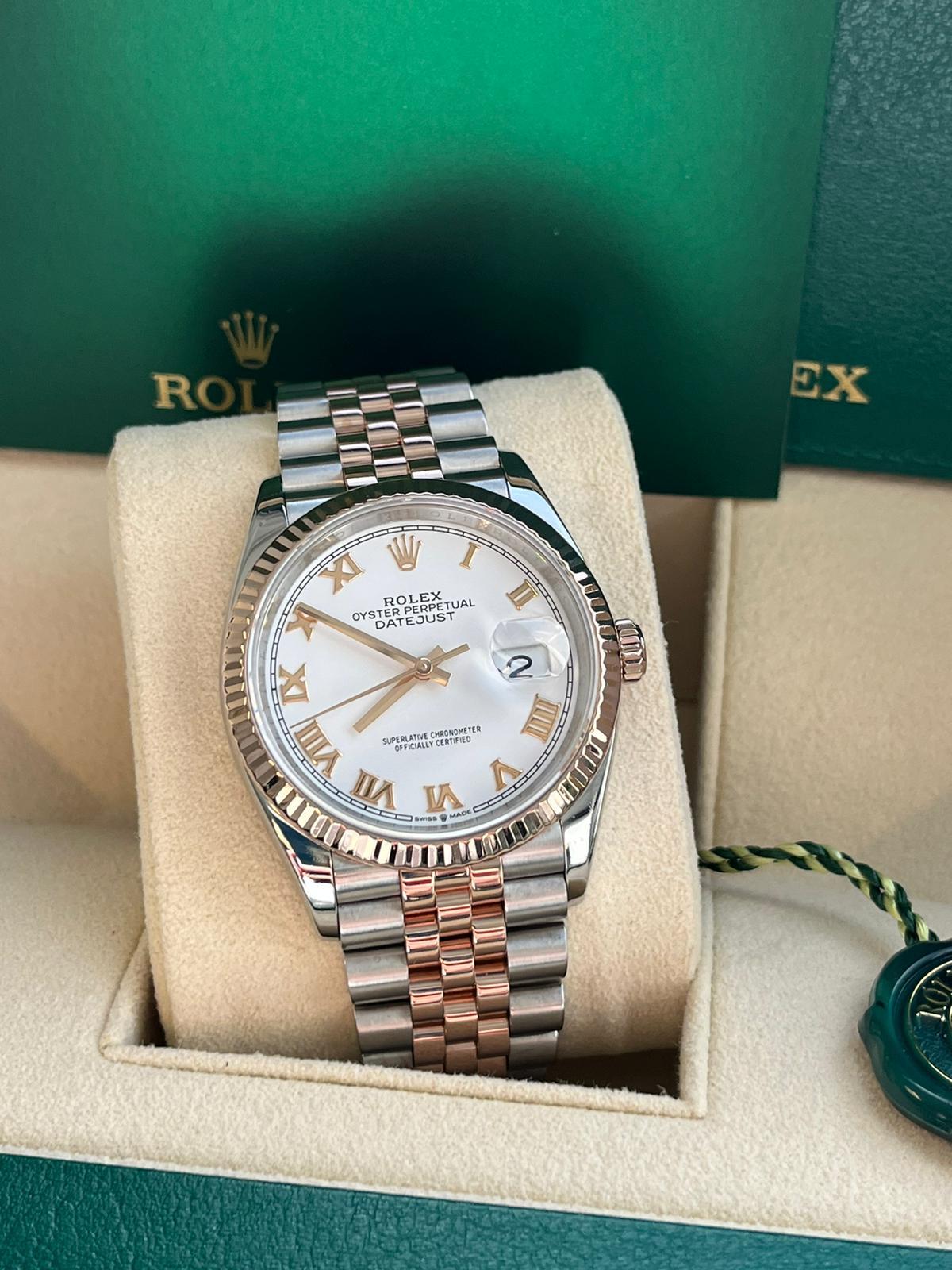 Rolex Datejust 36mm White Dial Steel and 18k Everose Gold Men's Watch 126231WRJ In Good Condition For Sale In Aventura, FL
