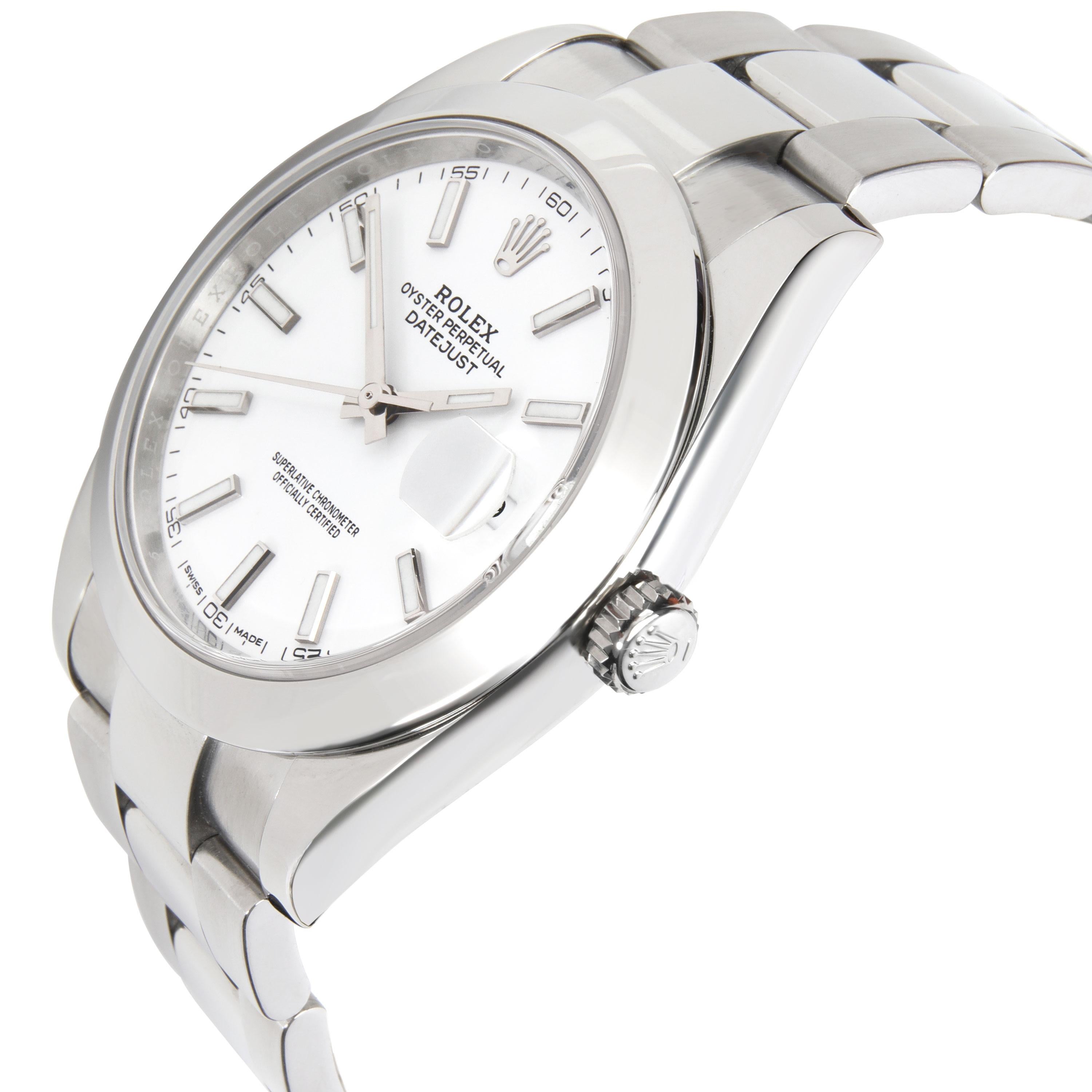 Rolex Datejust 41 126300 Herrenuhr aus Edelstahl im Zustand „Hervorragend“ in New York, NY