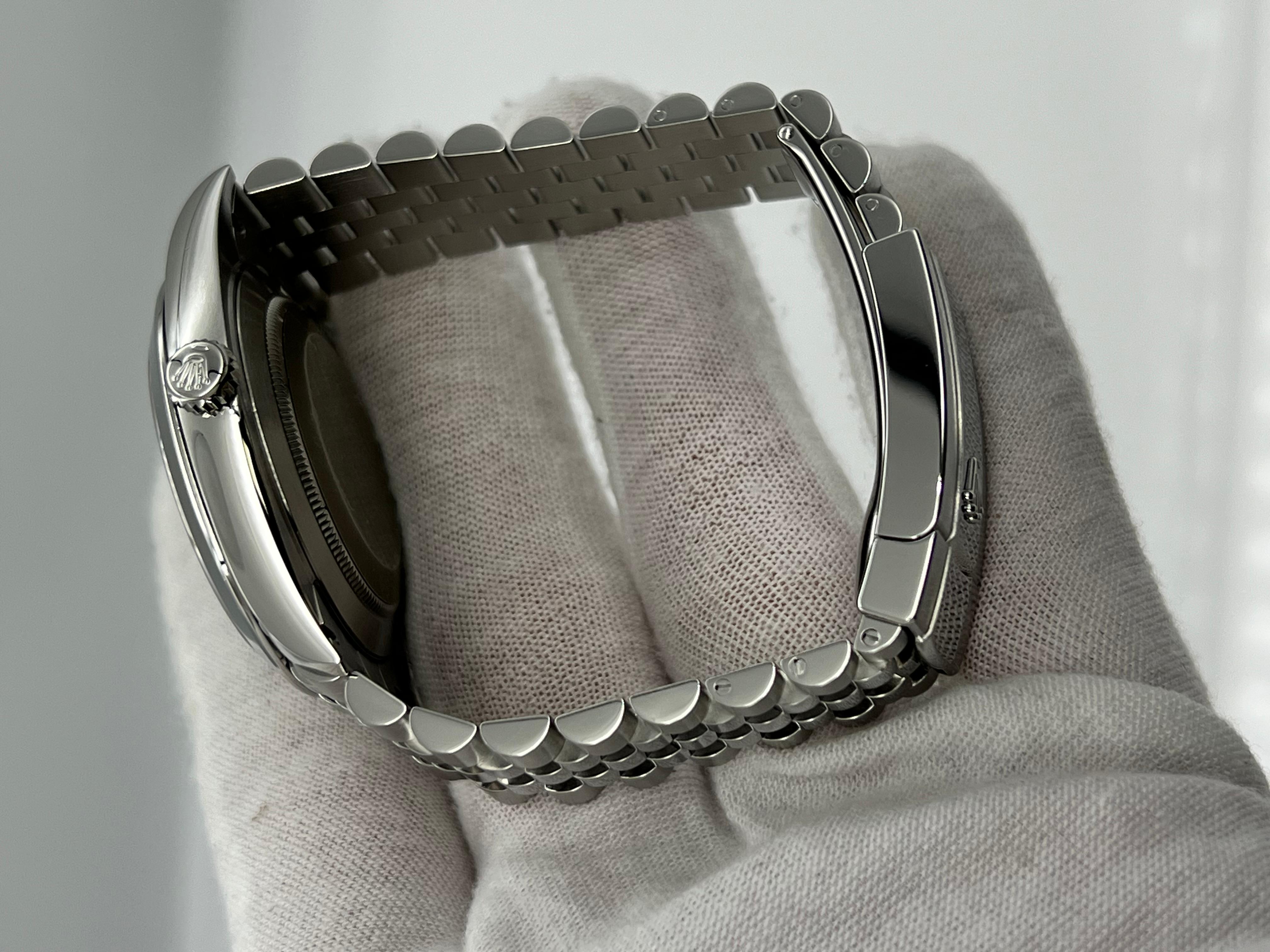 Rolex Datejust 41 126300 Mintgrünes Jubiläumsarmband Stahl Box Papier 2022 1