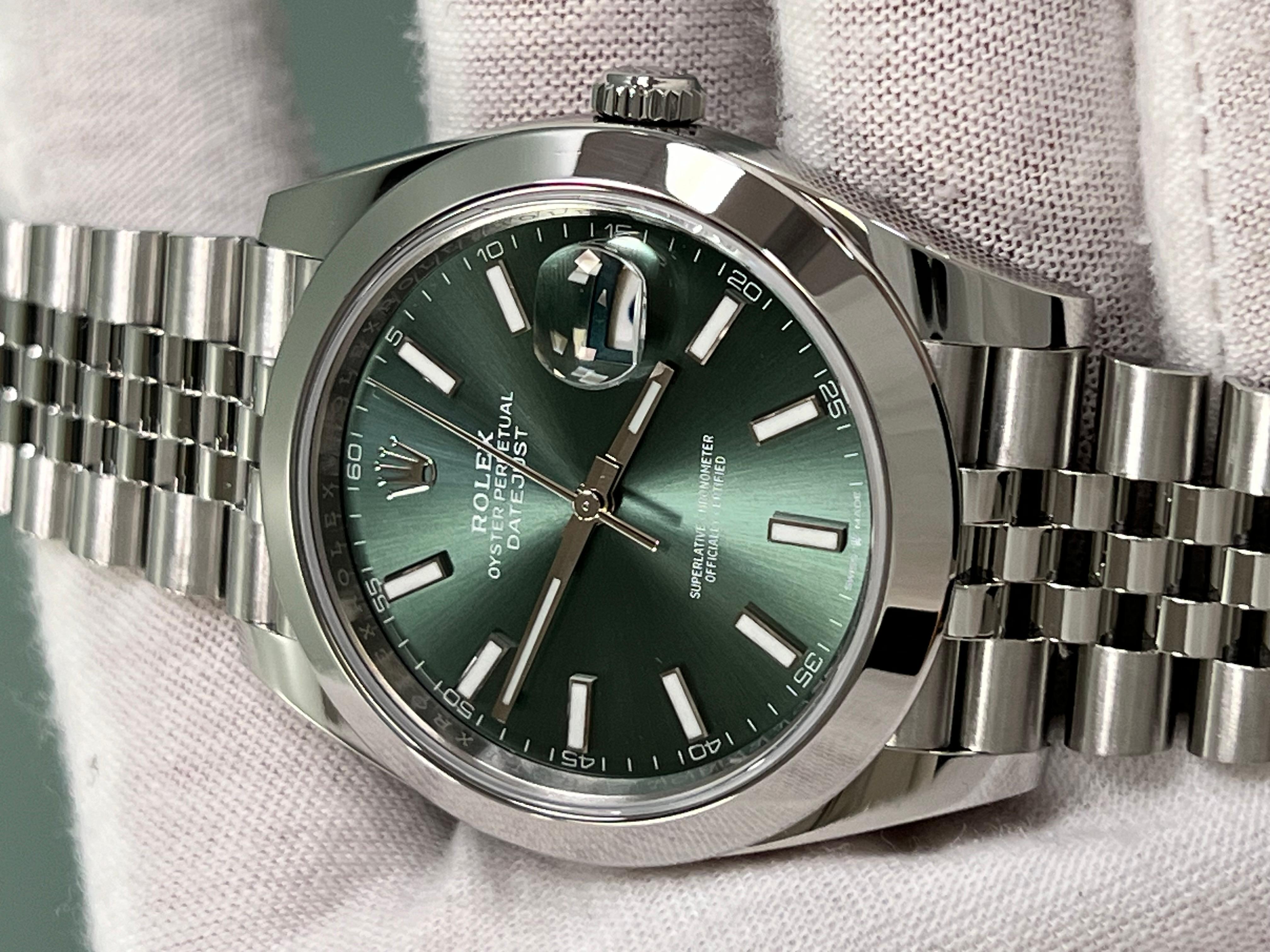Rolex Datejust 41 126300 Mintgrünes Jubiläumsarmband Stahl Box Papier 2022 5