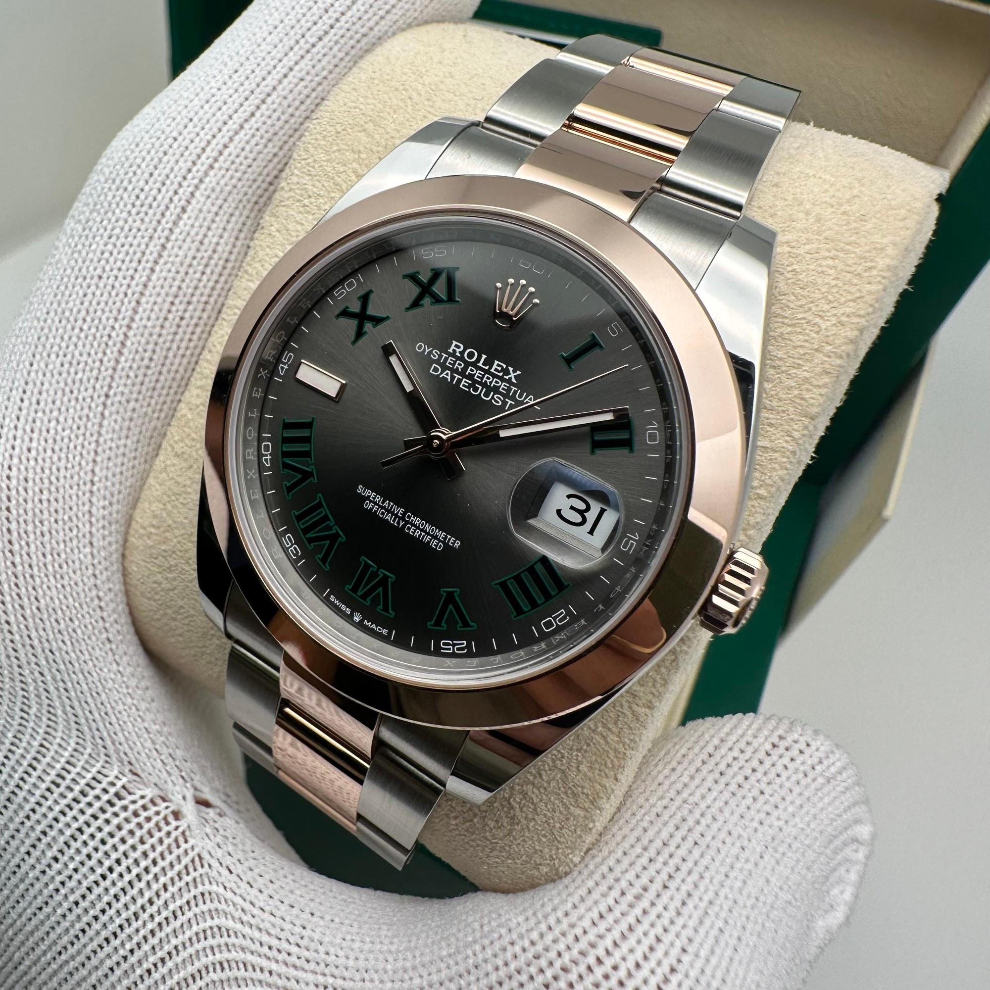 Rolex Datejust 41 126301 Steel 18K Rose Gold Wimbledon Dial Watch B&P en vente 4