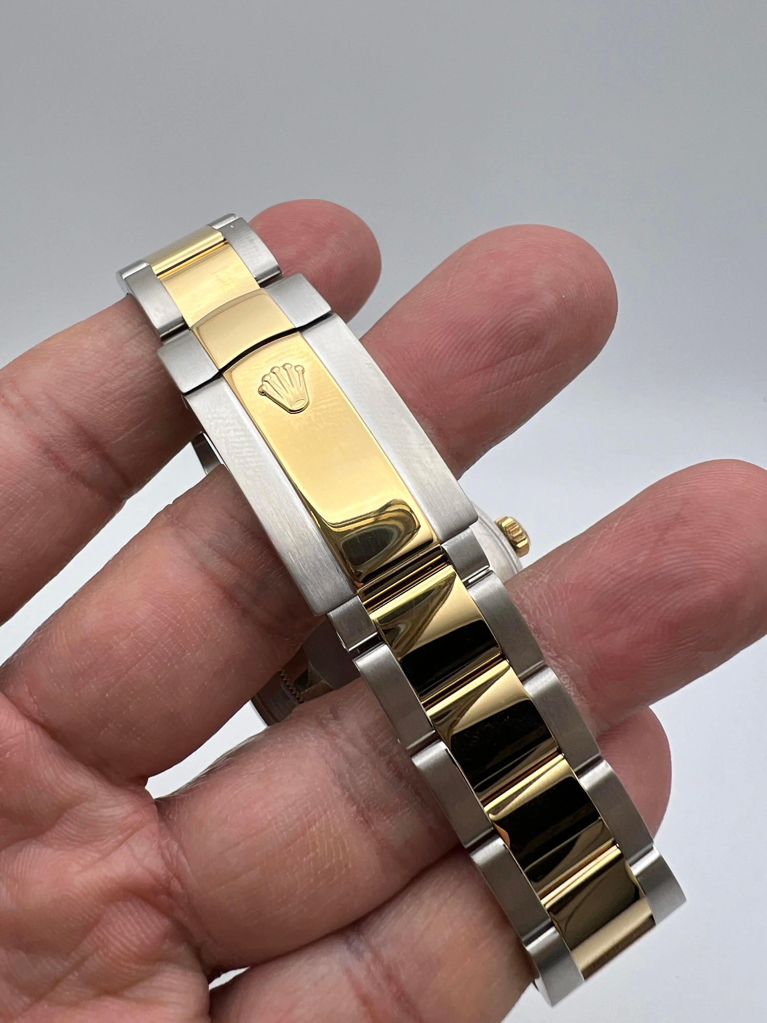 Rolex Datejust 41 126303 18K Custom Chi se ne frega Sono già in ritardo Orologio con quadrante nero in vendita 6
