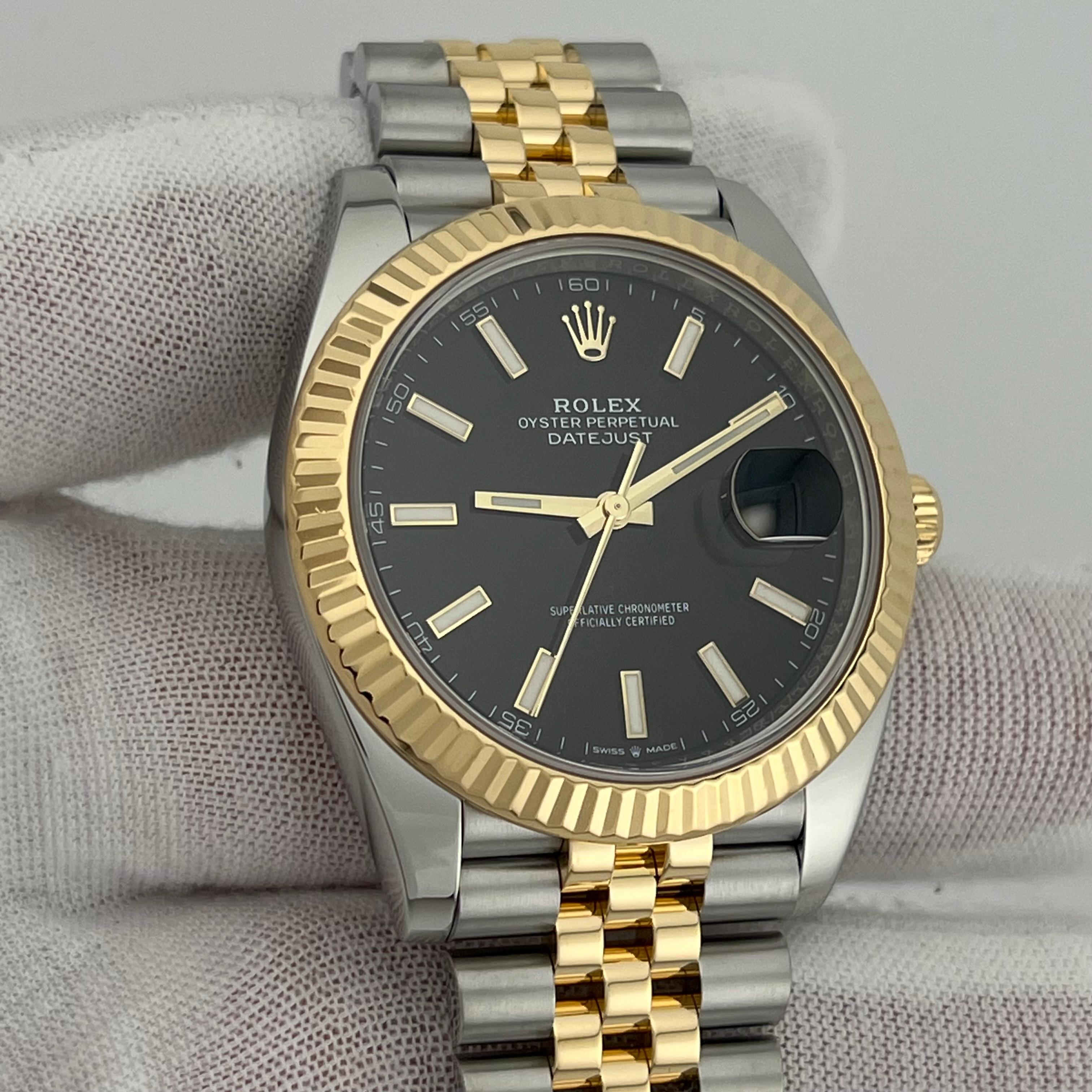 Rolex Datejust 41 126333 Black Dial 18K Yellow Gold Stainless Box Paper 2021 In Excellent Condition In San Diego, CA