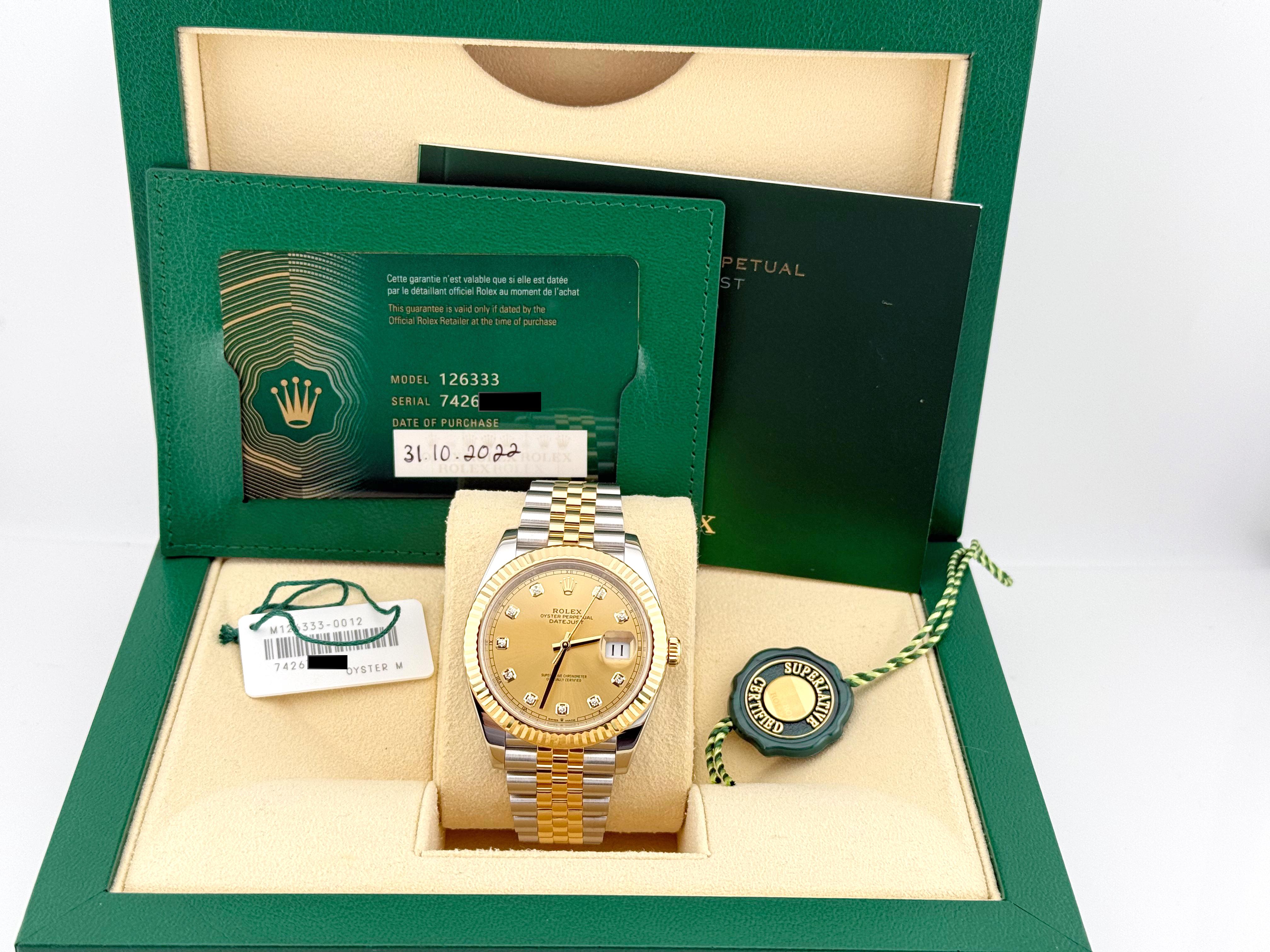 Style Number: 126333



Serial: 7426****



Year: 2022

 

Model: Datejust 41

 

Case Material: Stainless Steel

 

Band: 18K Yellow Gold & Stainless Steel

  

Bezel: 18K Yellow Gold Fluted Bezel

  

Dial: Champagne Diamond Dial 

 

Crystal: