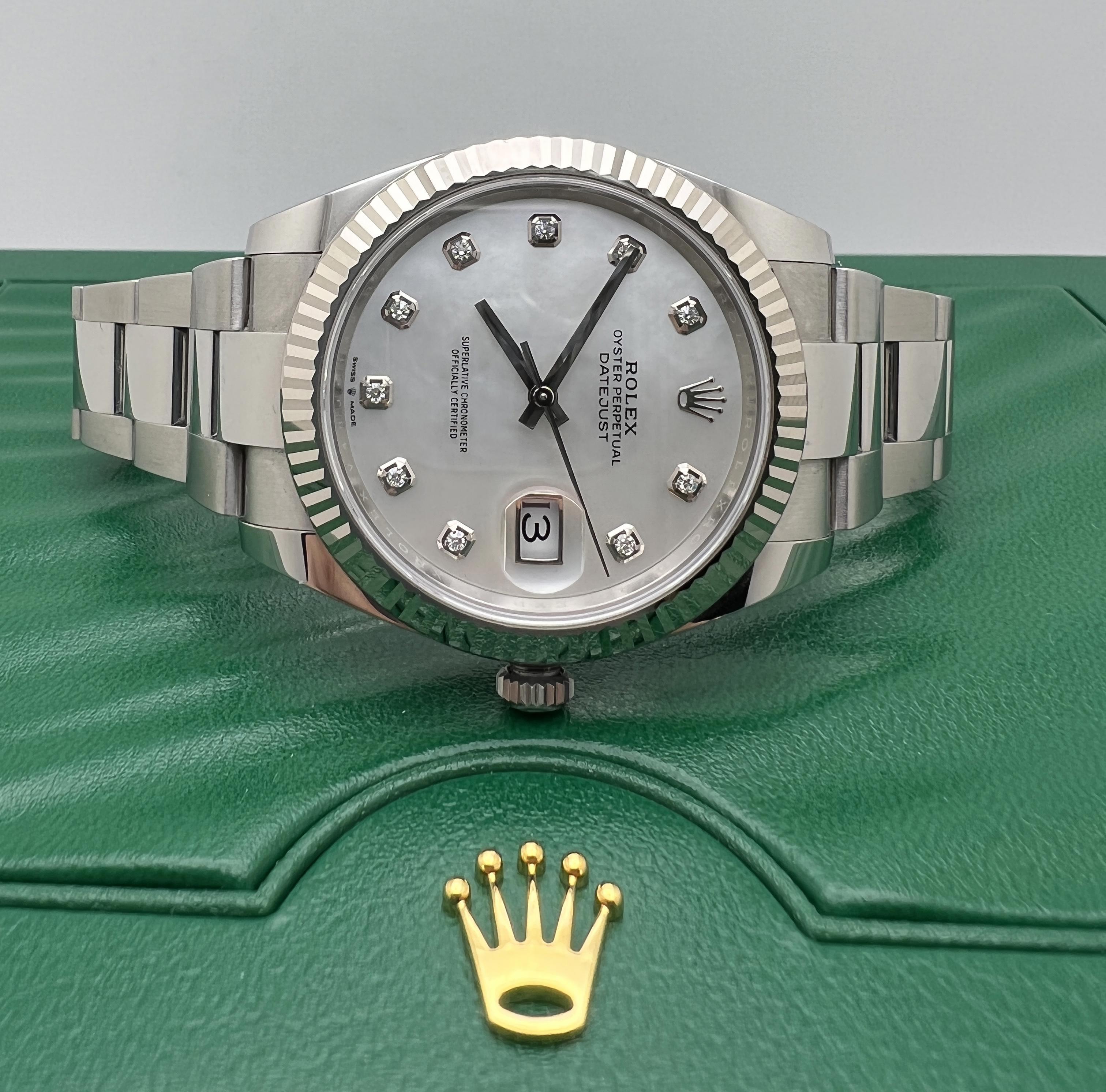 Rolex Datejust 41 126334 18K geriffelte Perlmutt-Diamant-Zifferblatt-Schachtel mit Zifferblatt (Rundschliff) im Angebot