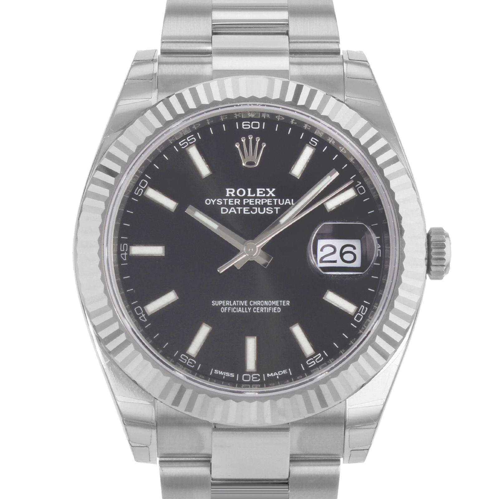 (16487)
This brand new Rolex Datejust 41 126334 is a beautiful men's timepiece that is powered by an automatic movement which is cased in a stainless steel case. It has a round shape face, date dial and has hand sticks style markers. It is completed