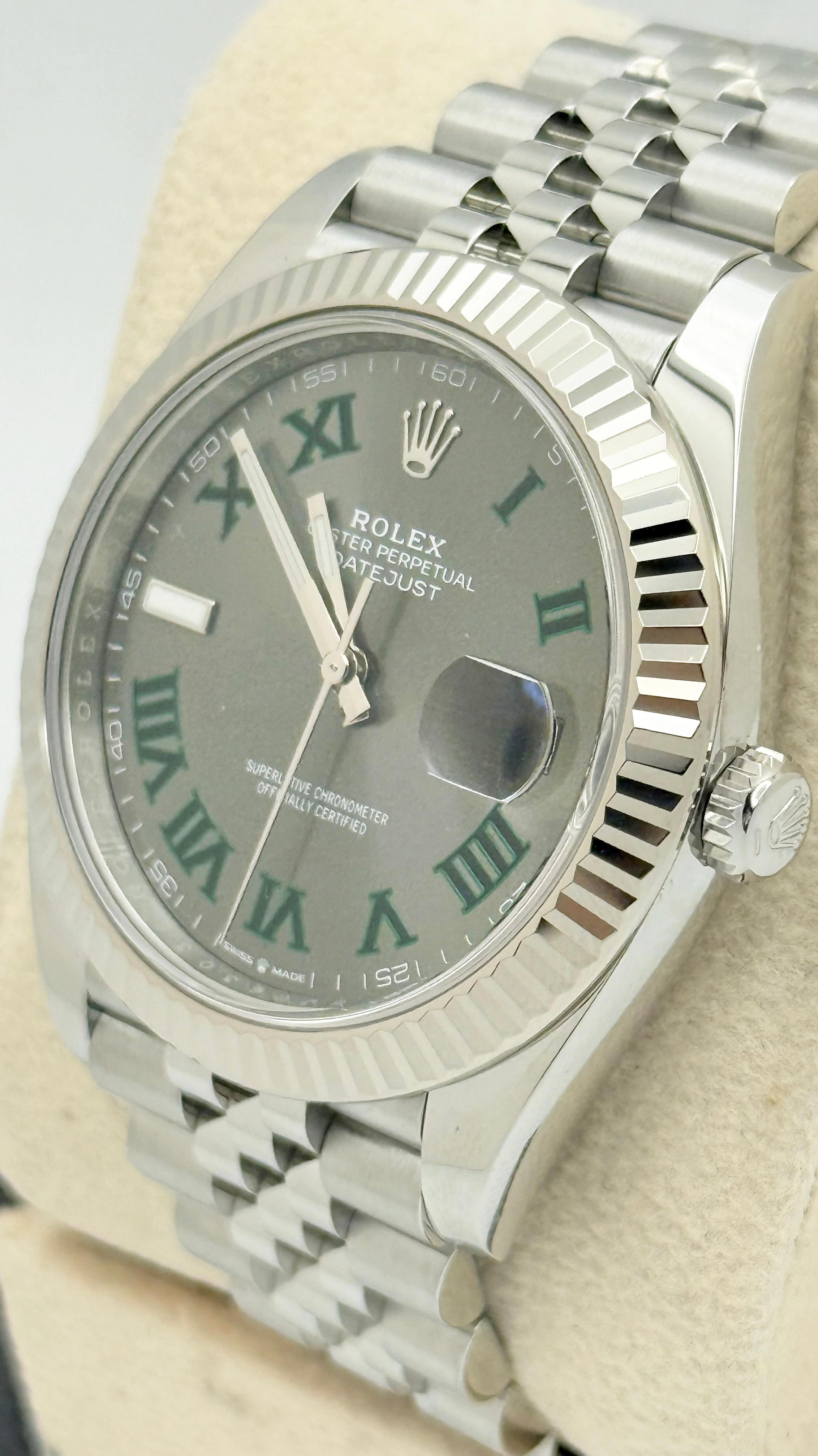Women's or Men's Rolex Datejust 41 126334 Wimbledon Dial Steel 18K Gold Bezel Box Paper Jubilee For Sale