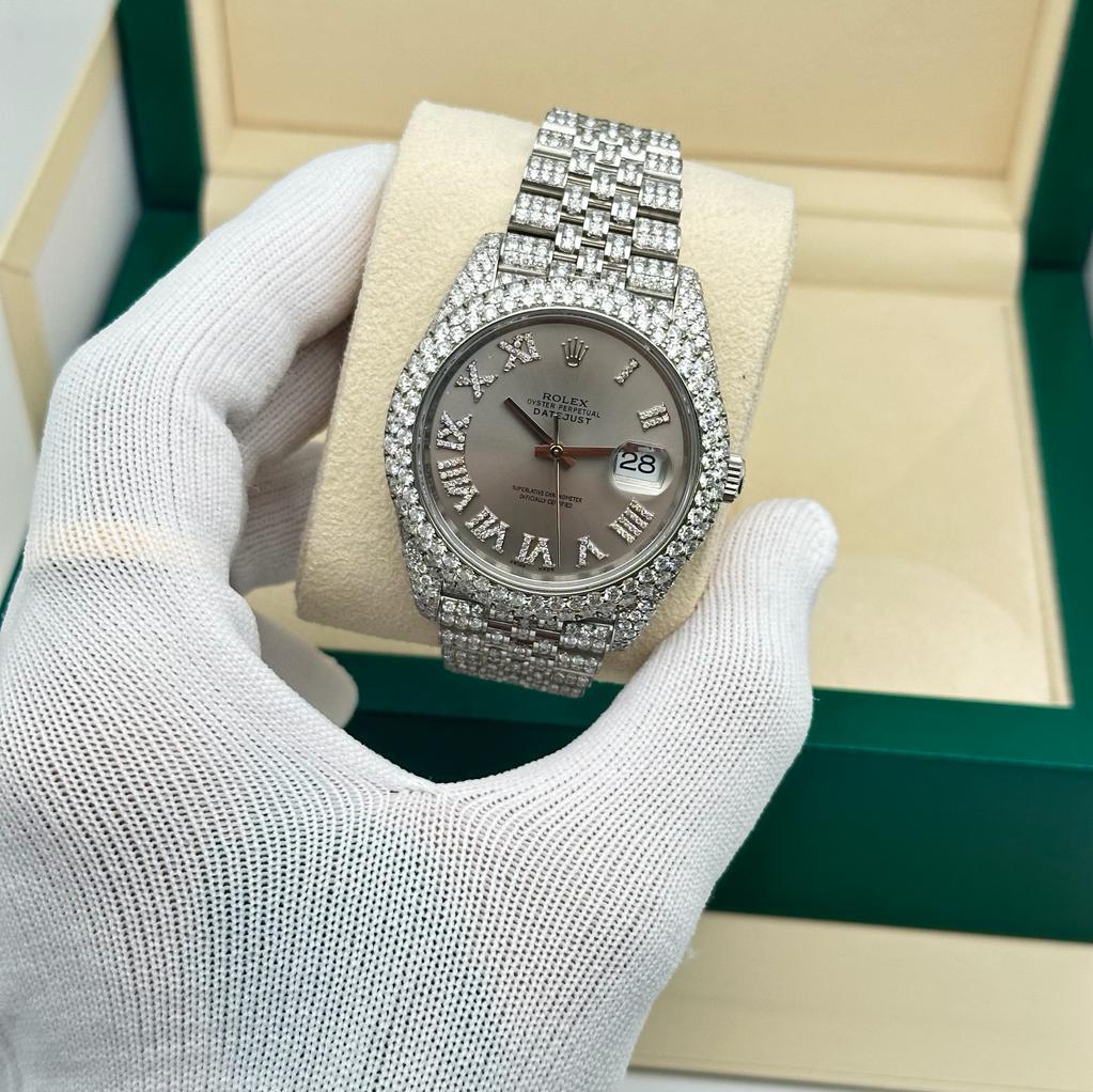 Rolex Montre Datejust 41 en acier 18 carats personnalisée avec 14,39 carats de diamants entièrement décapée 126300 en vente 4