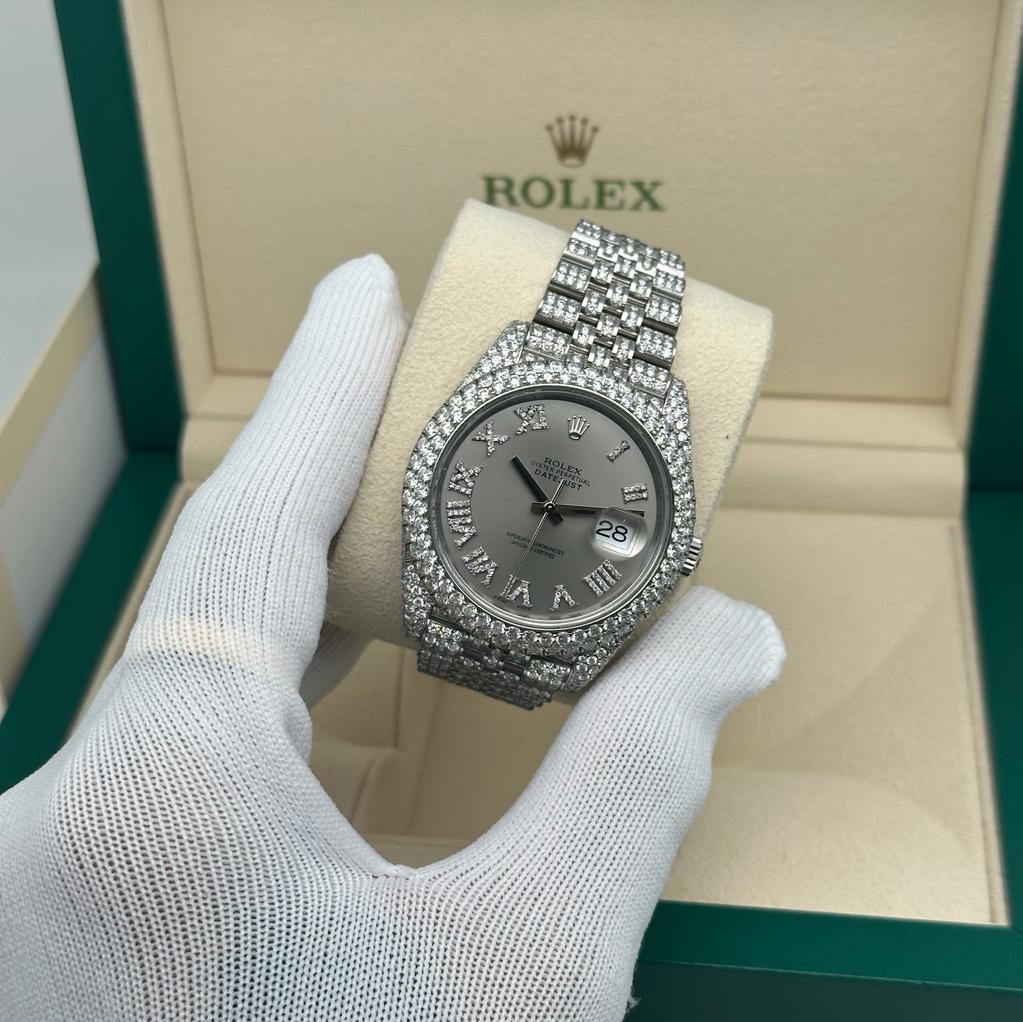Rolex Montre Datejust 41 en acier 18 carats personnalisée avec 14,39 carats de diamants entièrement décapée 126300 en vente 5