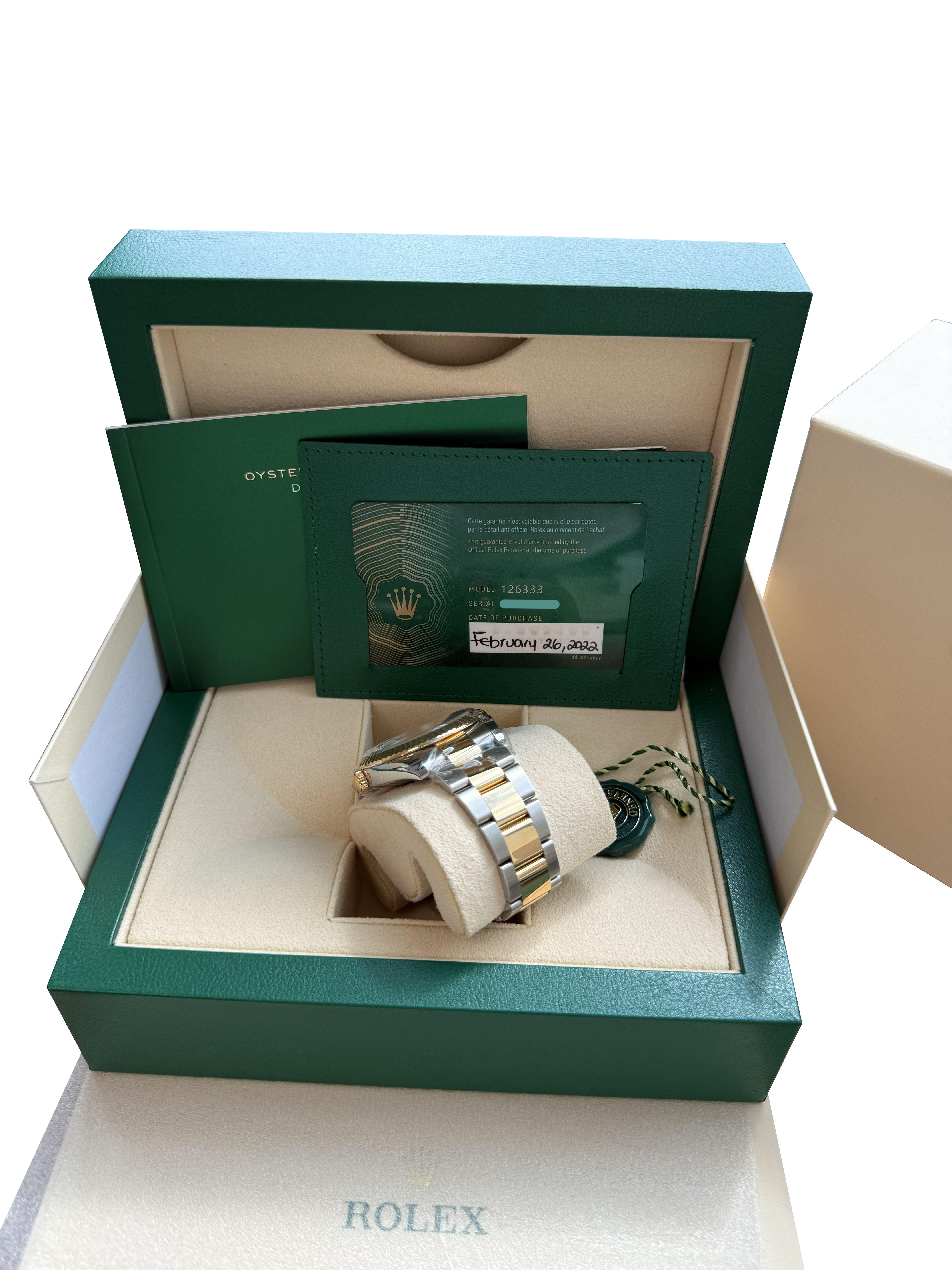 Rolex Datejust 41 Cadran diamant noir Lunette cannelée en acier or jaune 126333 en vente 5