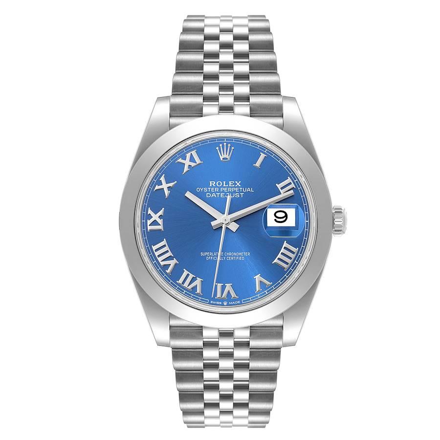 Rolex Datejust 41 Blue Roman Dial Smooth Bezel Steel Mens Watch 126300 Box Card. Mouvement automatique à remontage automatique, officiellement certifié chronomètre. Boîtier en acier inoxydable de 41 mm de diamètre. Logo Rolex sur la couronne.