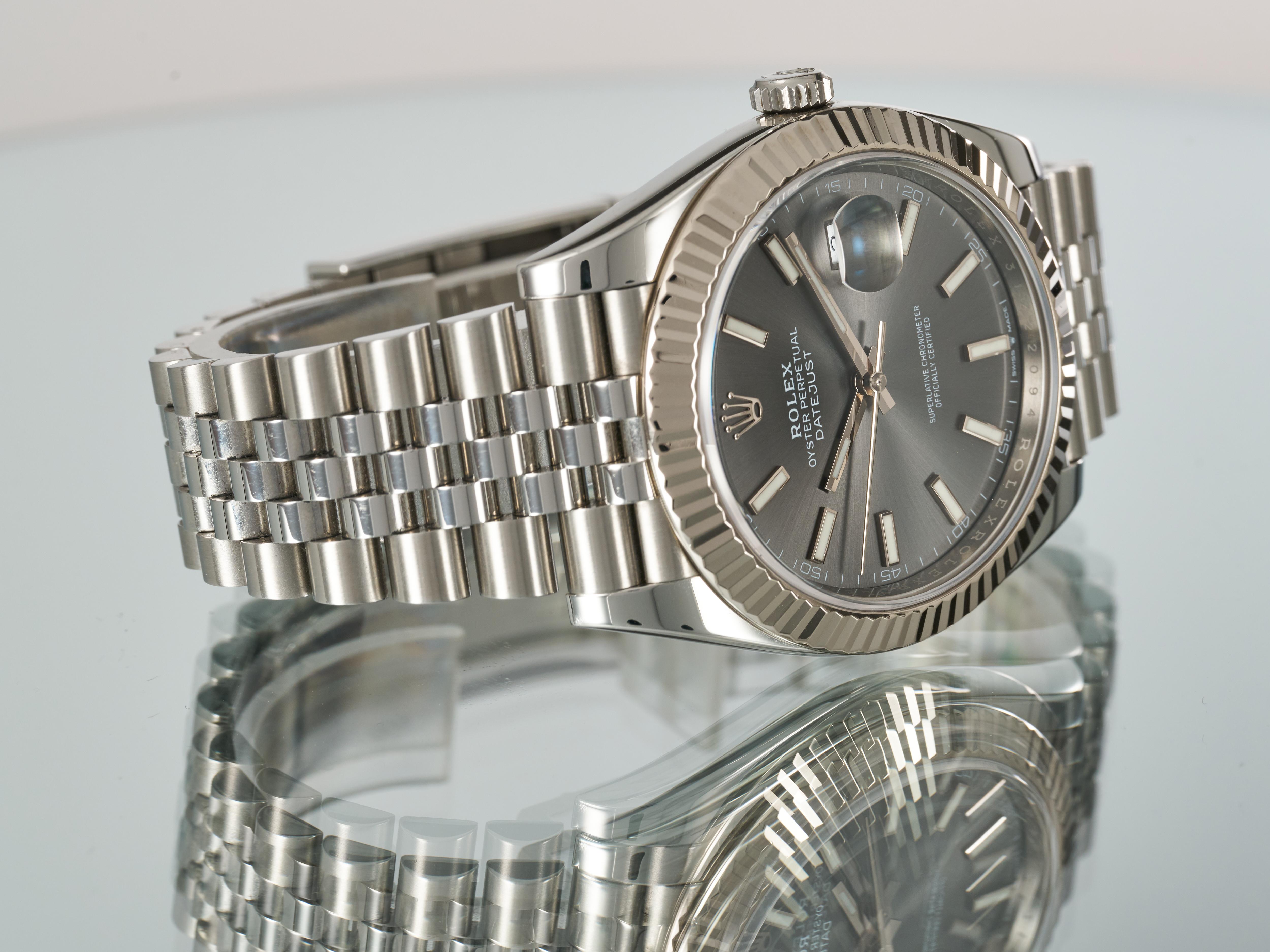 Rolex Datejust 41 Grey Baton Dial Fluted Bezel Jubilee Bracelet 126334 Full Set For Sale 5