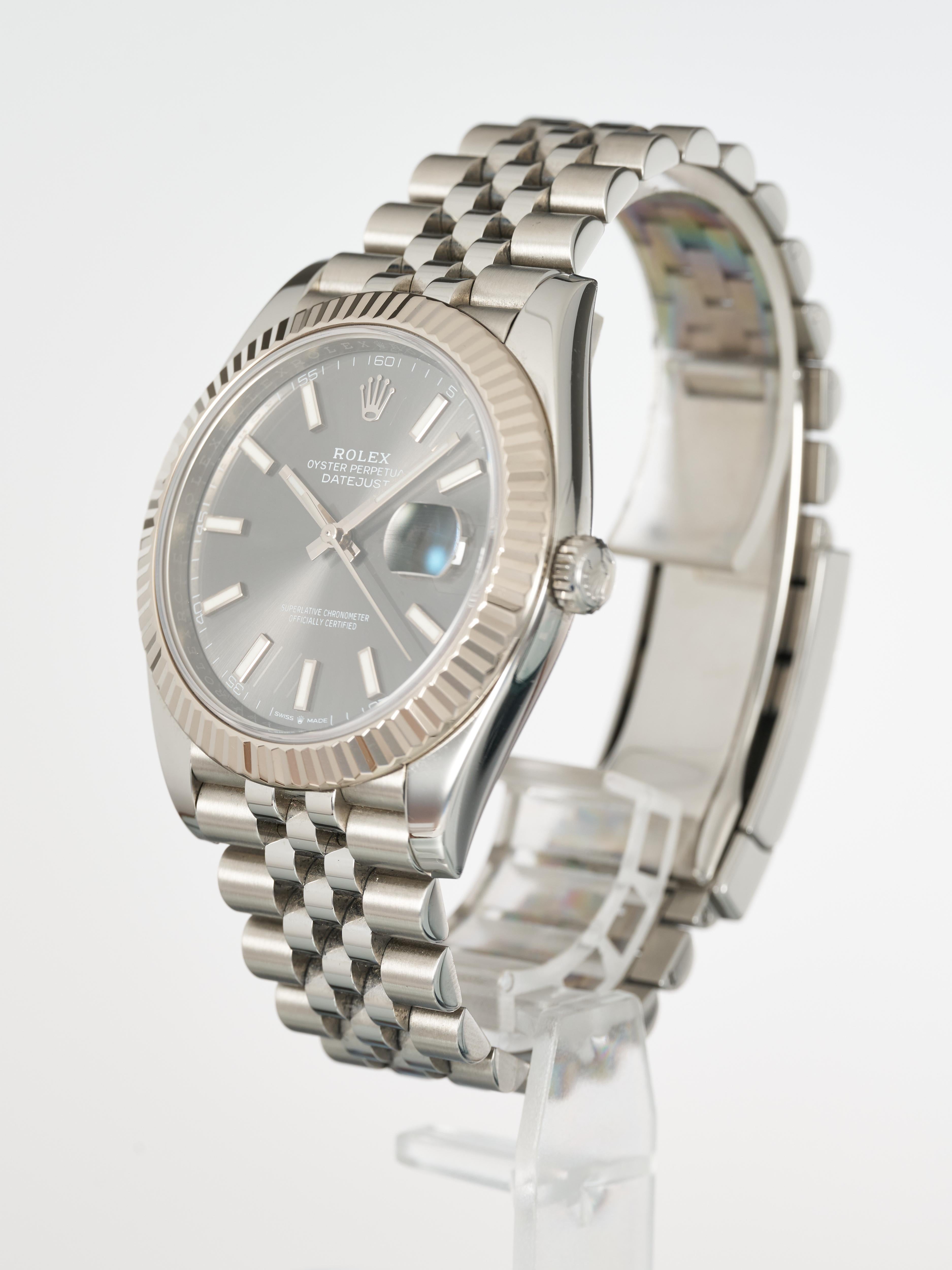 Rolex Datejust 41 Grey Baton Dial Fluted Bezel Jubilee Bracelet 126334 Full Set For Sale 3