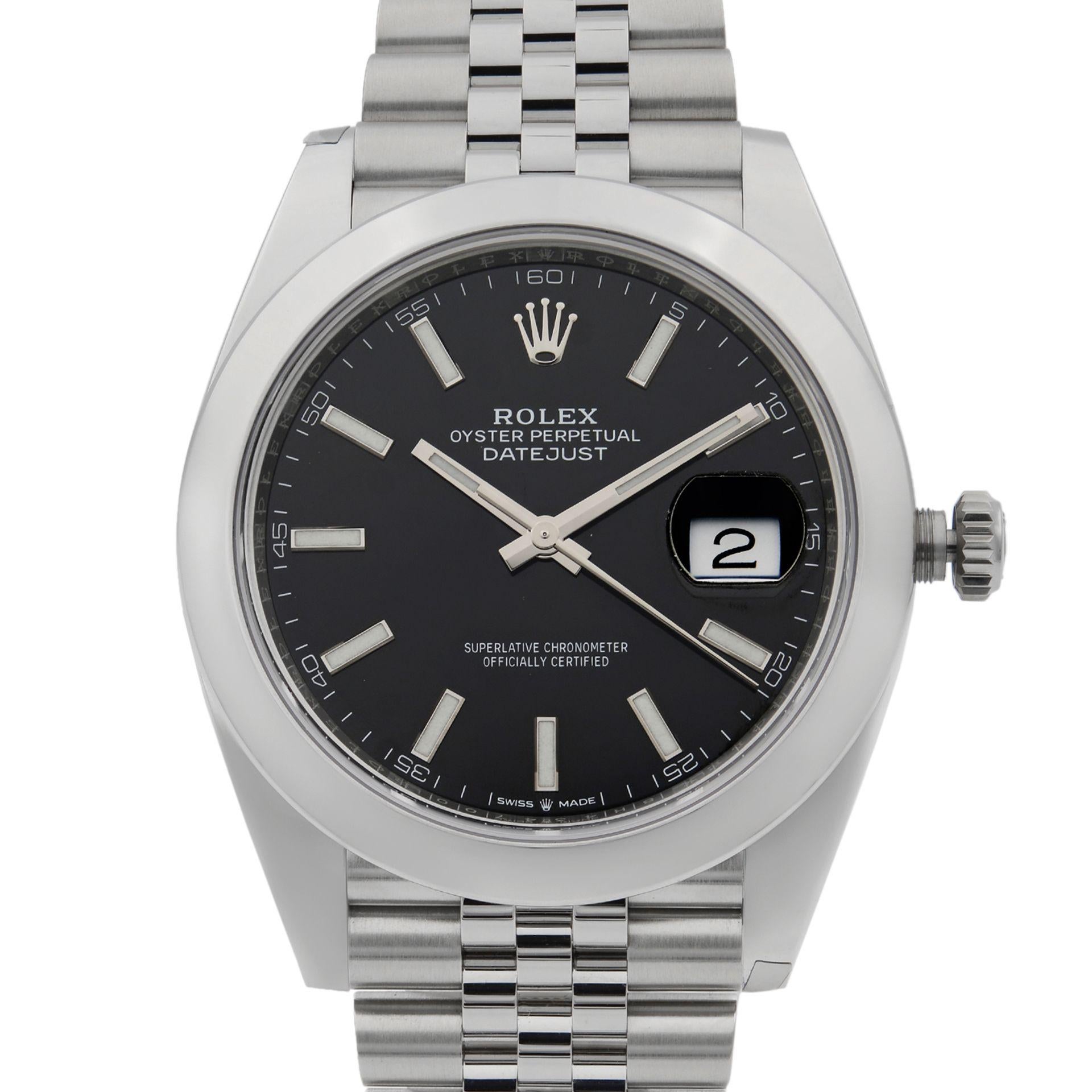 This brand new Rolex Datejust 41 126300 bkij is a beautiful men's timepiece that is powered by mechanical (automatic) movement which is cased in a stainless steel case. It has a round shape face, date indicator dial and has hand sticks style