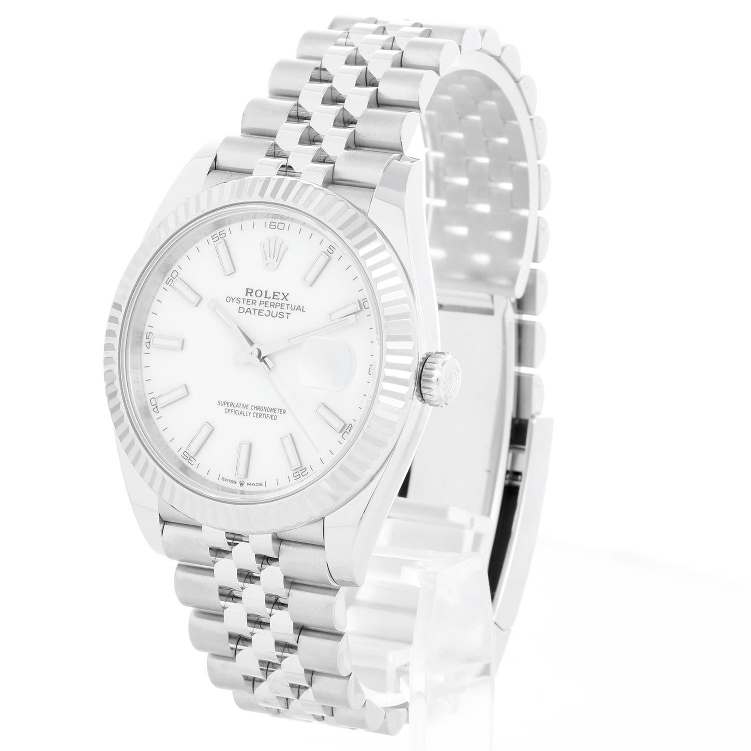Rolex Datejust 41 Stainless Steel Men's White Dial Watch 126334 In Excellent Condition In Dallas, TX
