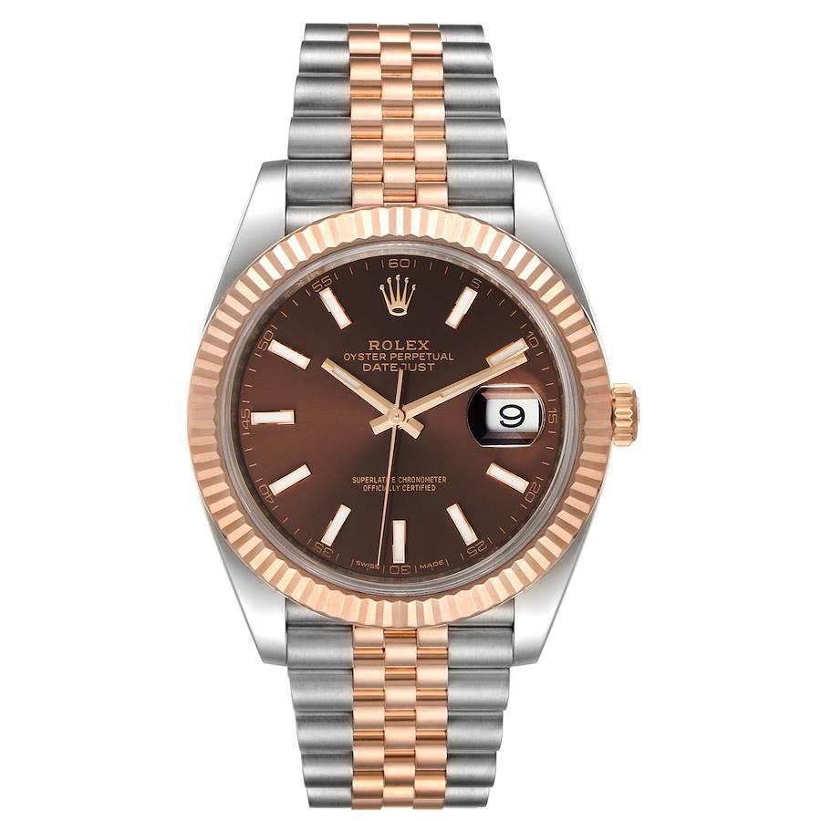 Rolex Datejust 41 Steel Everose Gold Chocolate Dial Watch 126331 Box Card. Officially certified chronometer self-winding movement. Stainless steel and 18K rose gold case 41.0 mm in diameter. Rolex logo on a crown. 18K rose gold fluted bezel. Scratch