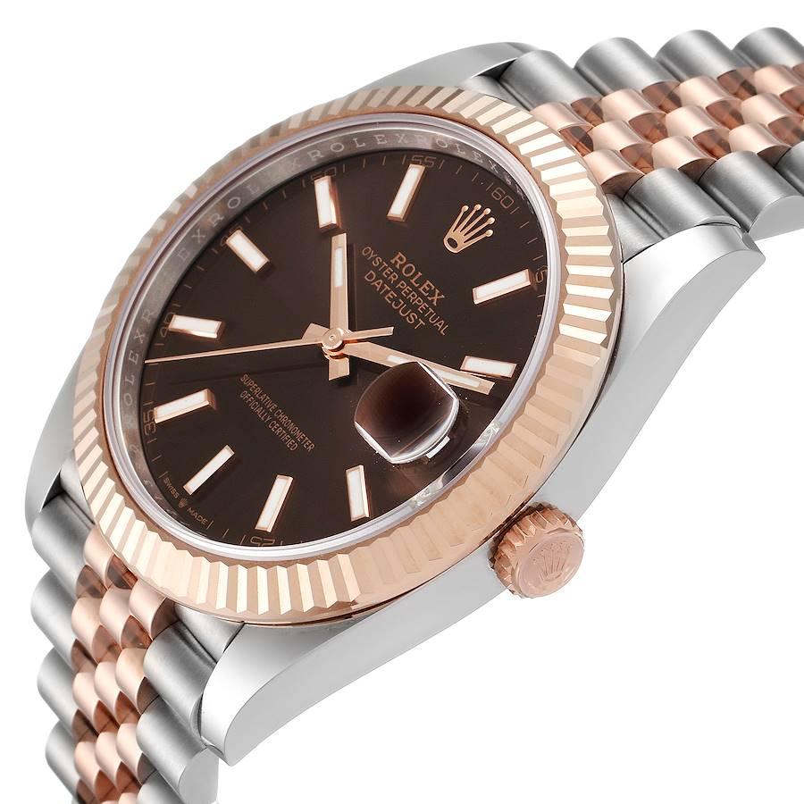 Rolex Datejust 41 Steel Everose Gold Chocolate Dial Watch 126331 Box Card In Excellent Condition For Sale In Atlanta, GA