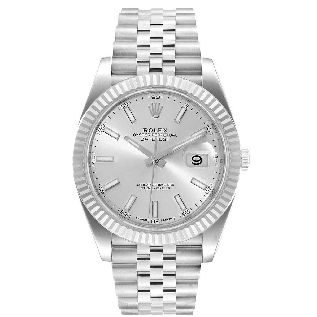 Rolex Datejust 41 Steel White Gold Silver Dial Men's Watch 126334 In Excellent Condition For Sale In Atlanta, GA
