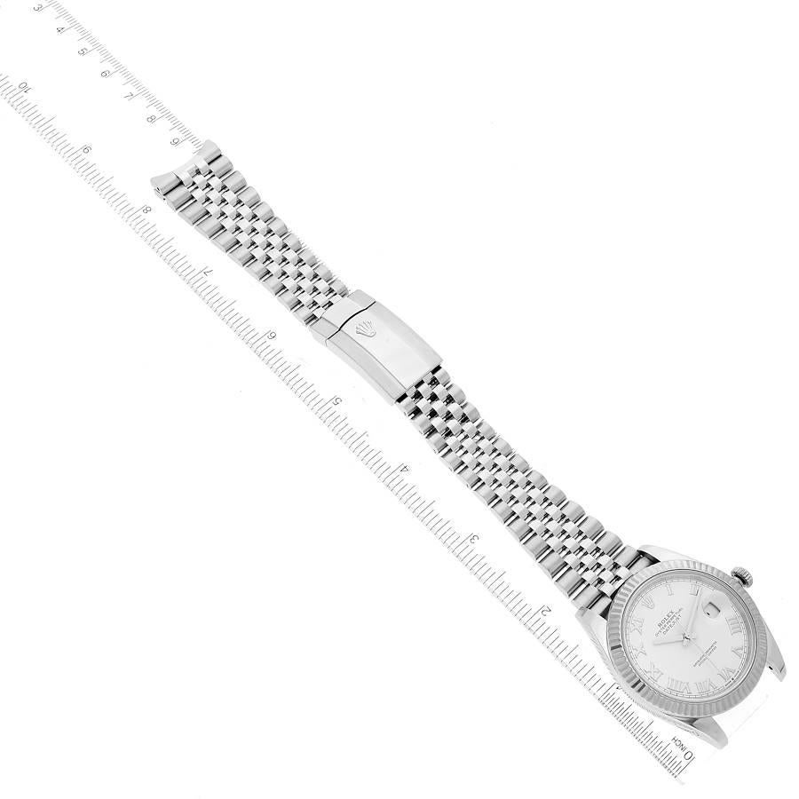 Rolex Datejust 41 Herrenuhr aus Stahl Weißgold mit weißem Zifferblatt 126334 Boxkarte im Angebot 7