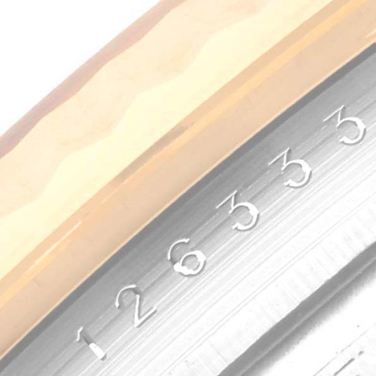Rolex Datejust 41 Stahl Gelbgold Silber Zifferblatt Herrenuhr 126333. Offiziell zertifiziertes Chronometer-Automatikwerk mit Schnellverstellung des Datums. Gehäuse aus Edelstahl und 18 Karat Gelbgold mit einem Durchmesser von 41,0 mm.